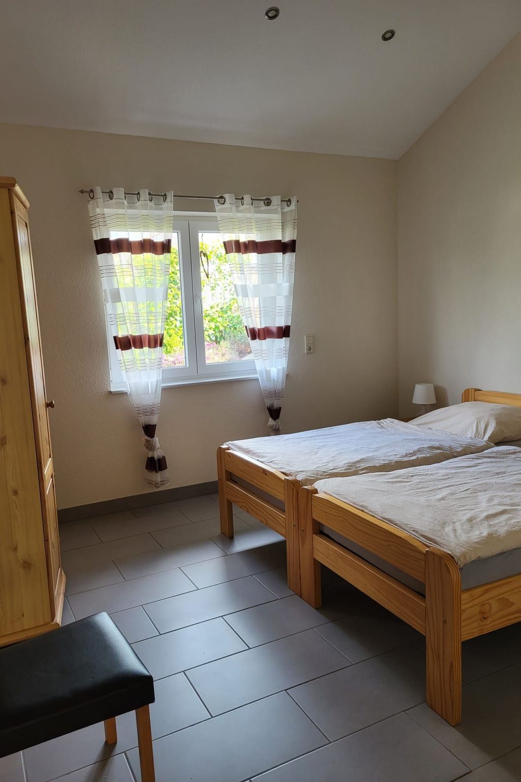 Für sieben Personen-Drinnen