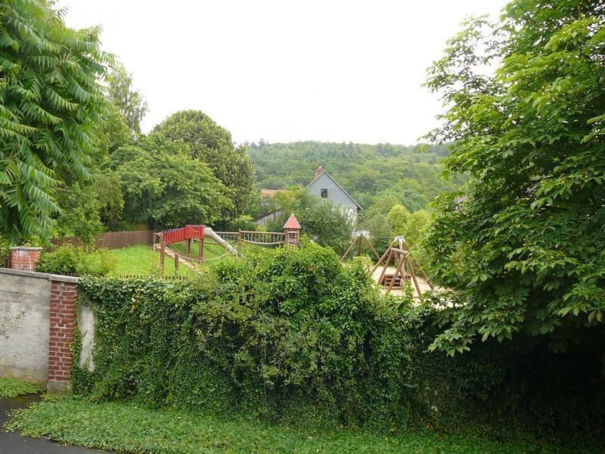 Großzügige Fewo im Künstlerhaus-Image-tags.info