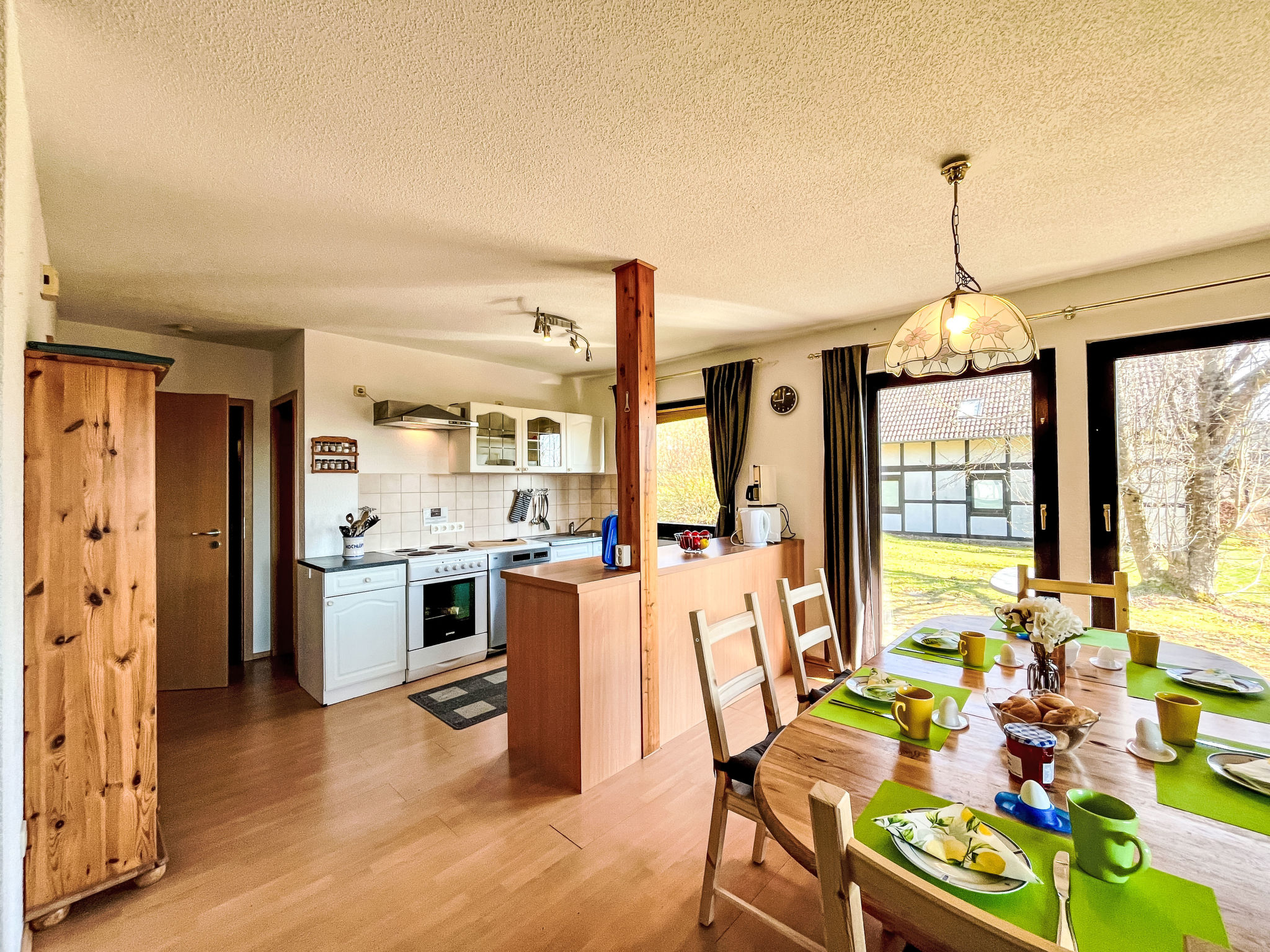 Kitchen / Dining Room