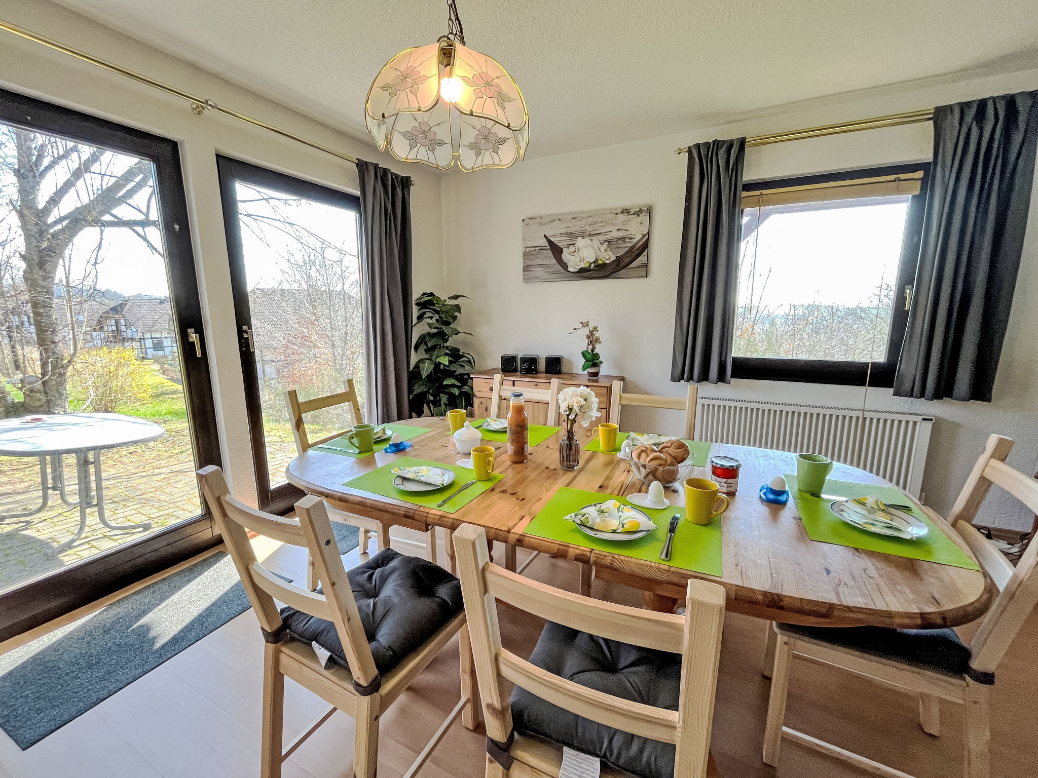 Kitchen / Dining Room