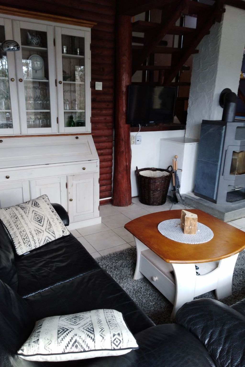 Mit Terrasse und Grill