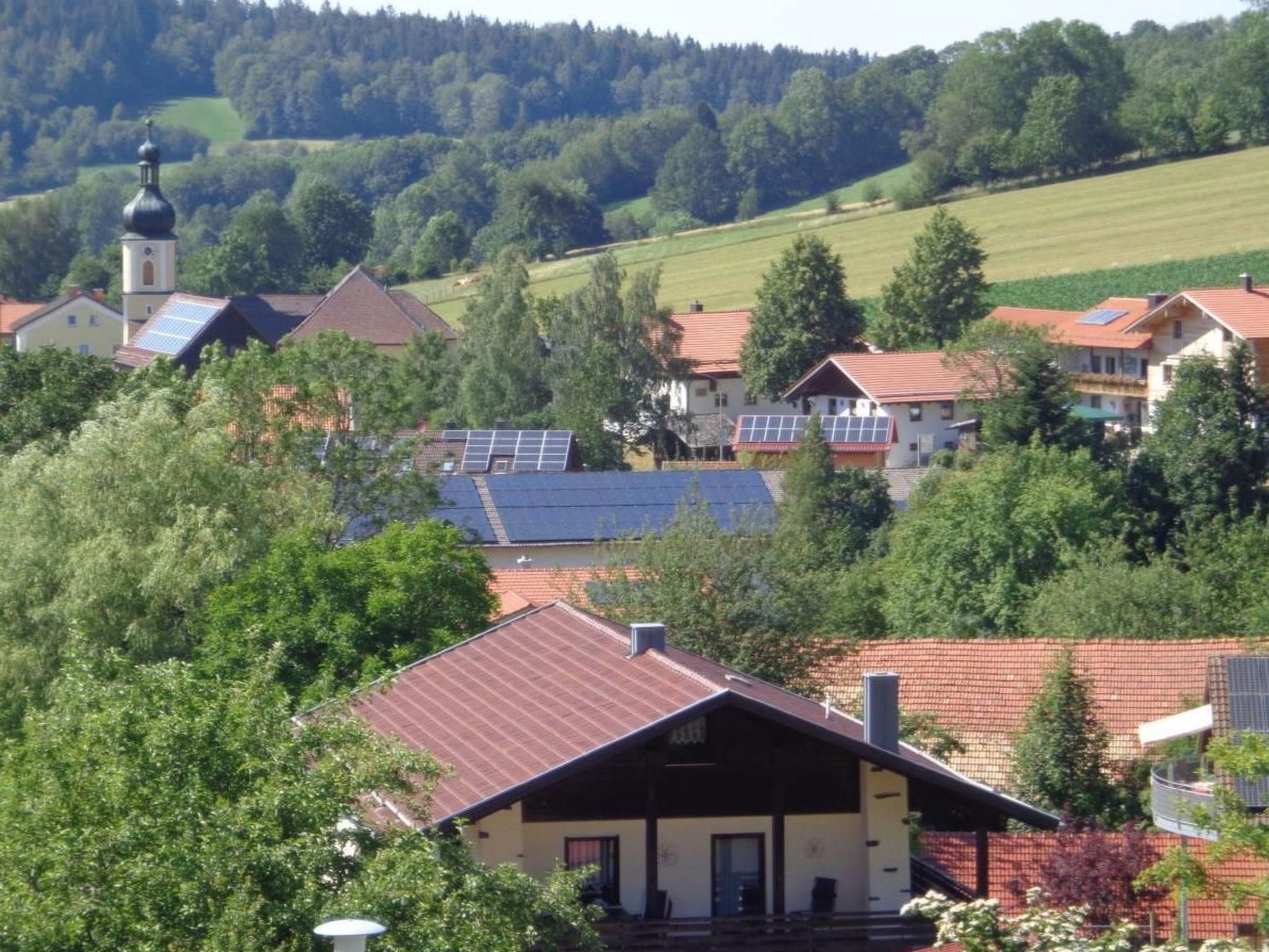 Geräumiges Ferienhaus mit Garten in Rittsteig - Outside