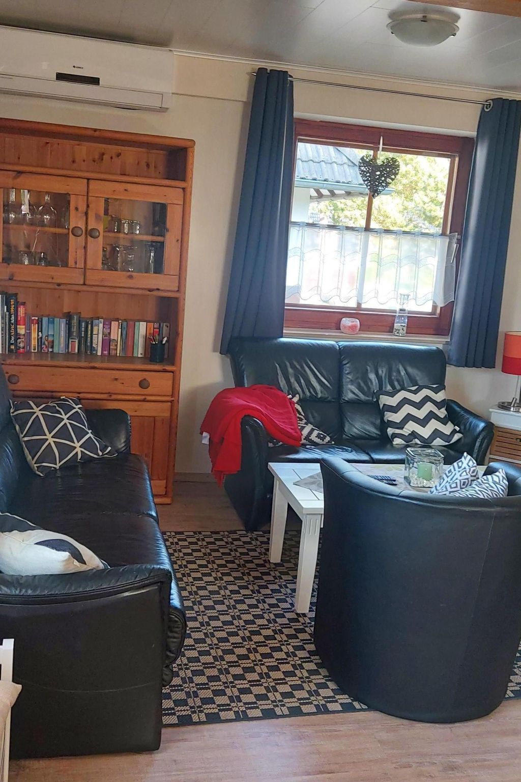 Charmantes Ferienhaus mit Blick auf den Silbersee-Image-tags.info