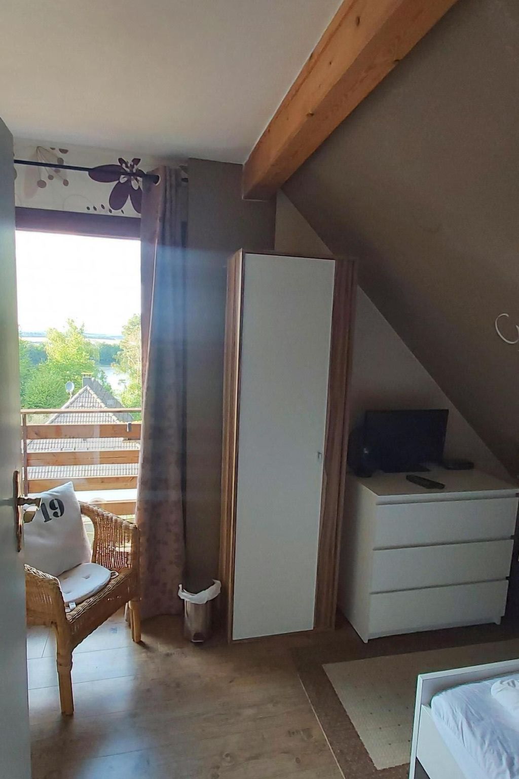 Charmantes Ferienhaus mit Blick auf den Silbersee-Image-tags.info