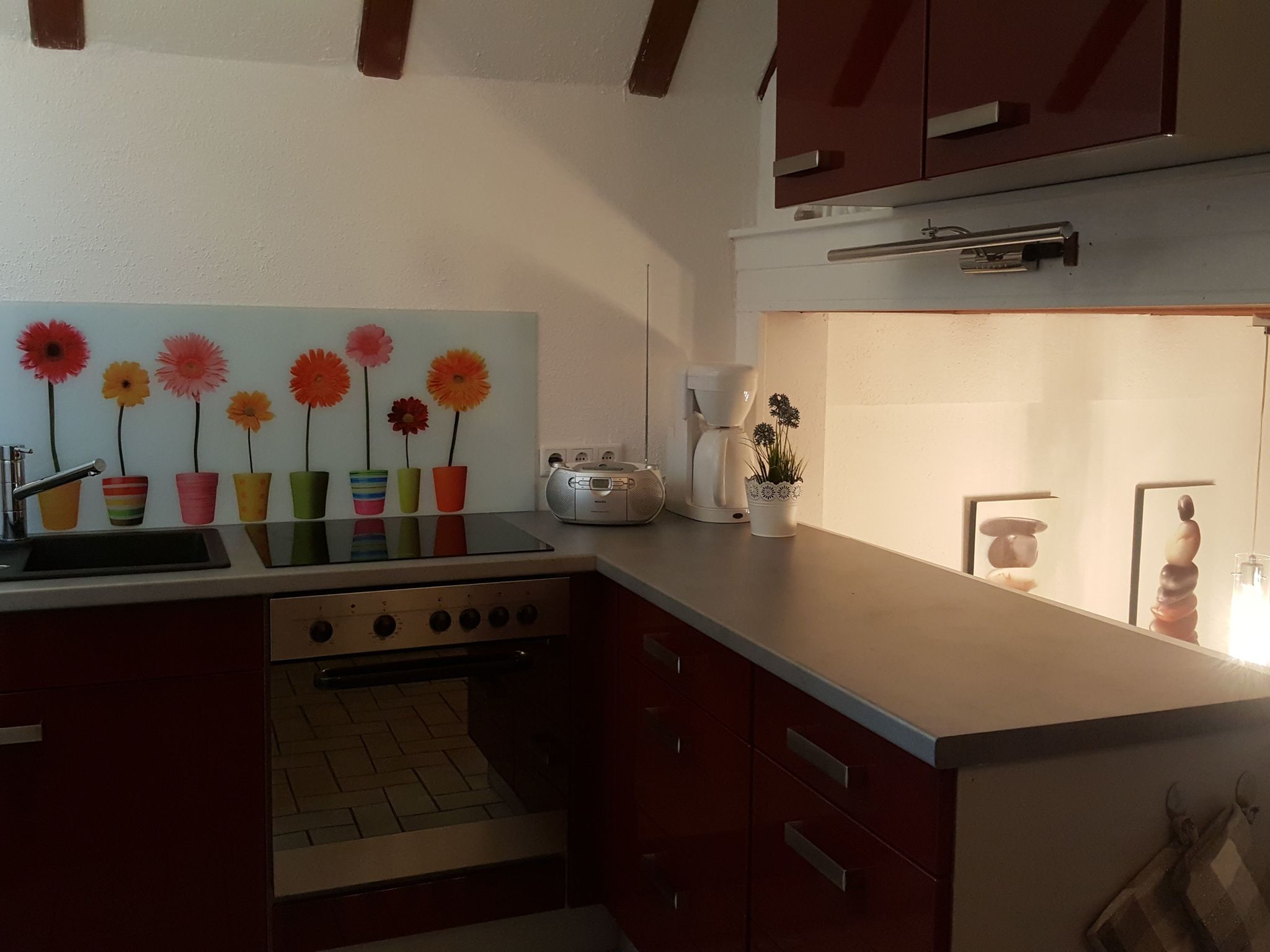 Idyllisches Ferienhaus mit Balkon und Garten-Binnen