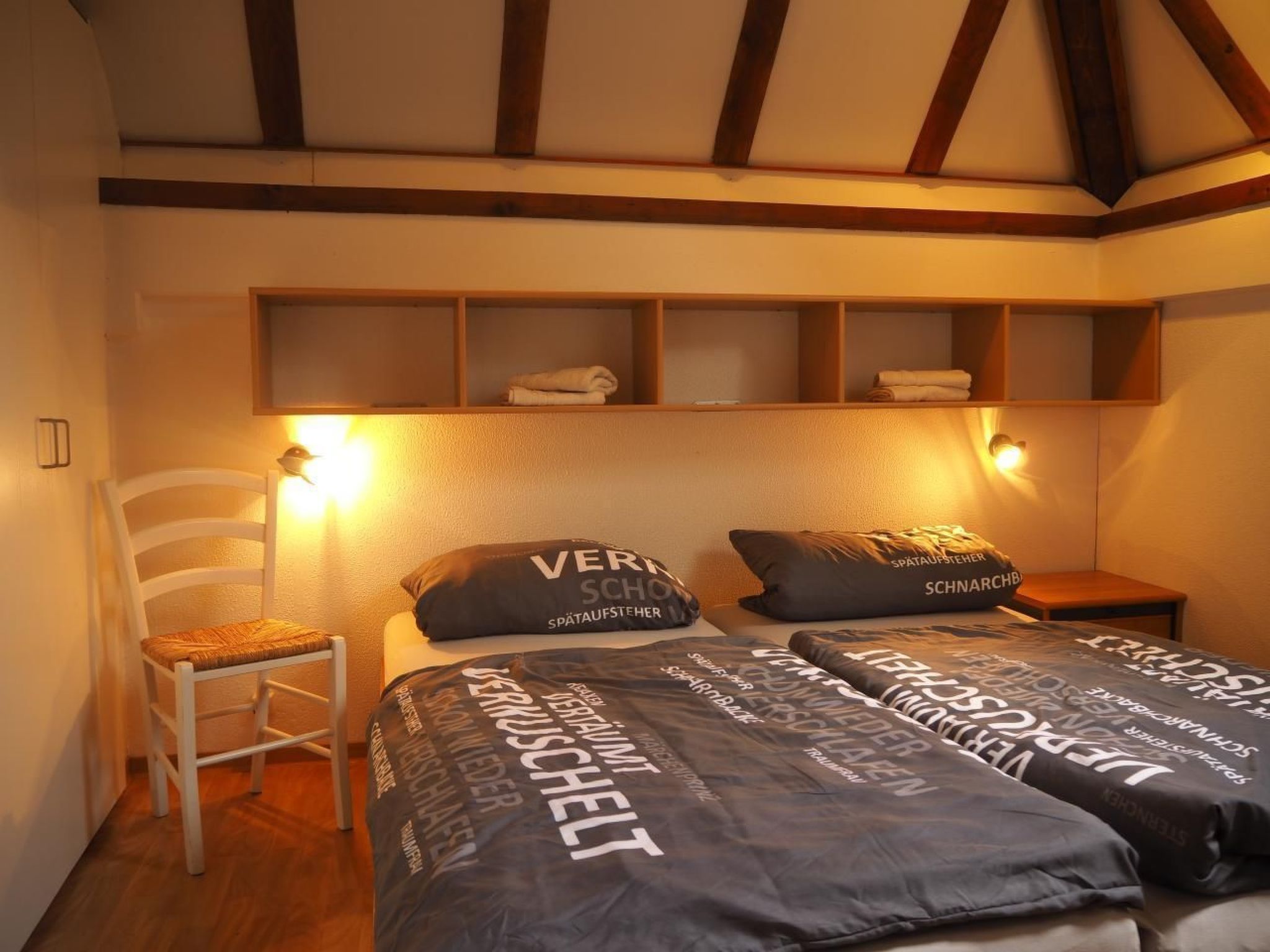 Mit Grill, Terrasse und Garten-Binnen