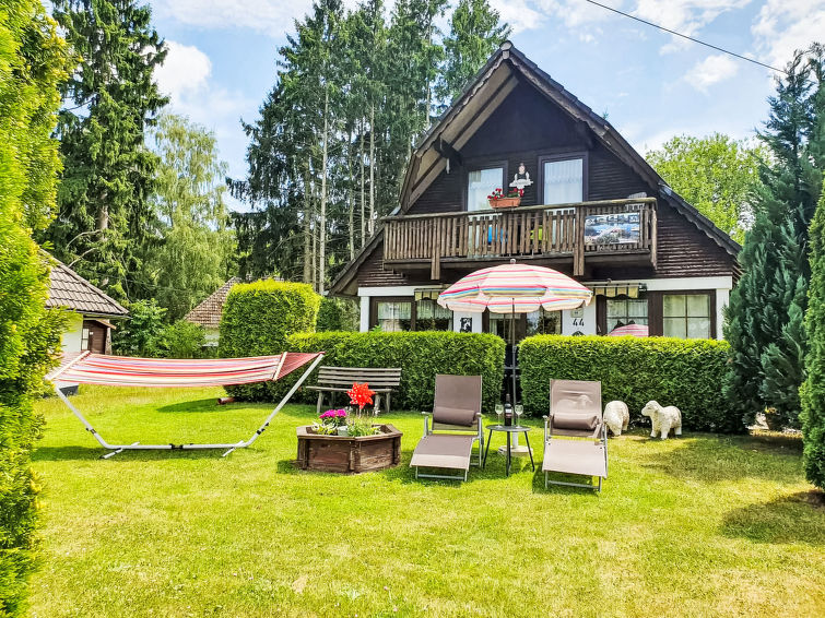 Vakantiehuis op 300m van het meer in Frielendorf in Frielendorf