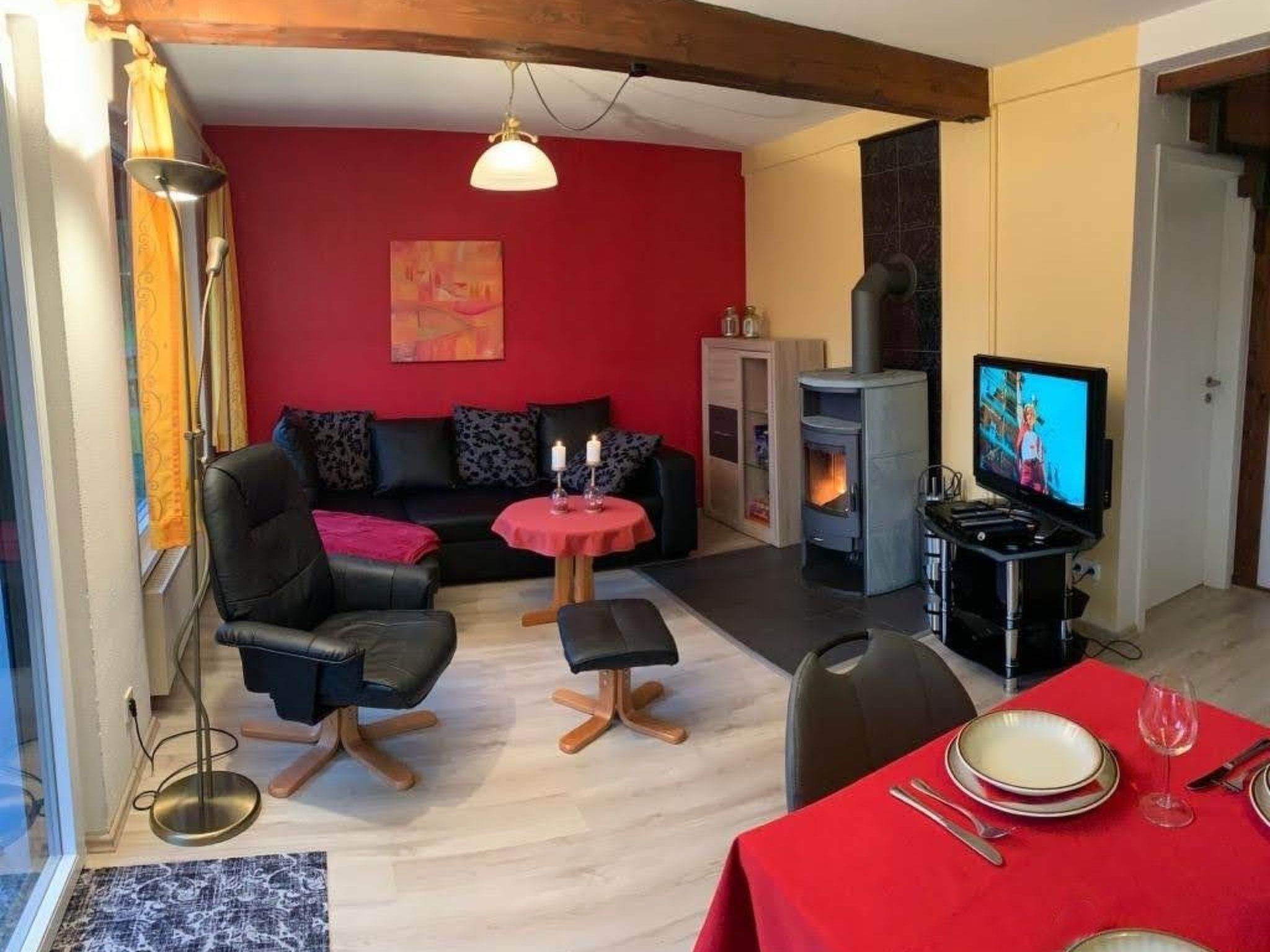 Modernes Ferienhaus unweit eines schönen Badesees