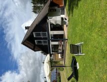 Familienfreundliches Haus mit großer Terrasse