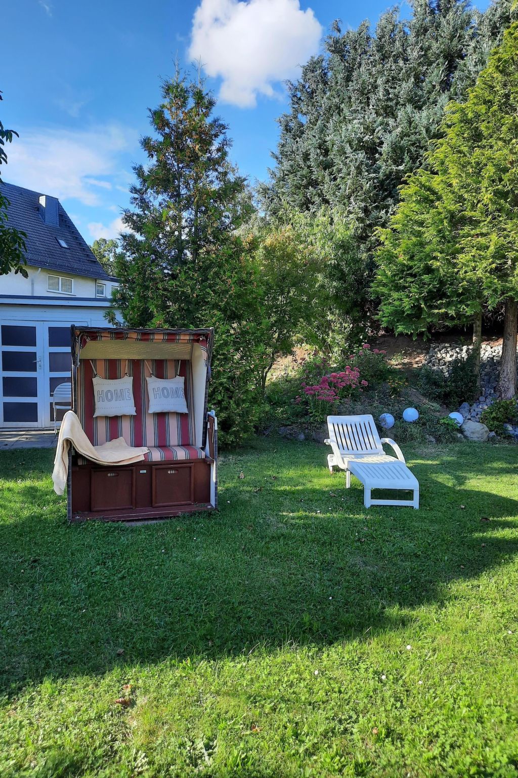Idyll mit Loggia und Garten-Binnen