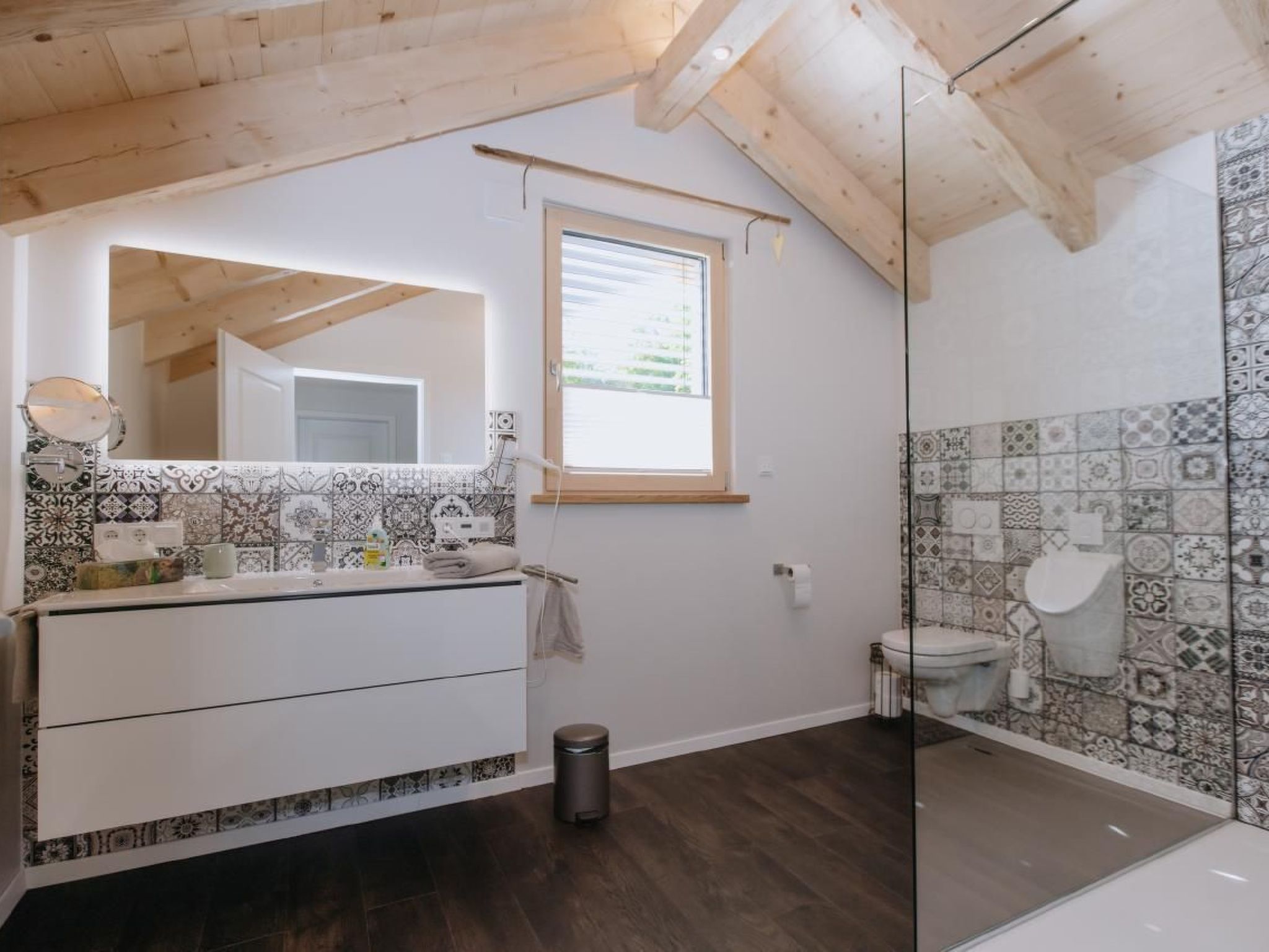 In Nieder-Werbe mit Großer Terrasse-Image-tags.info