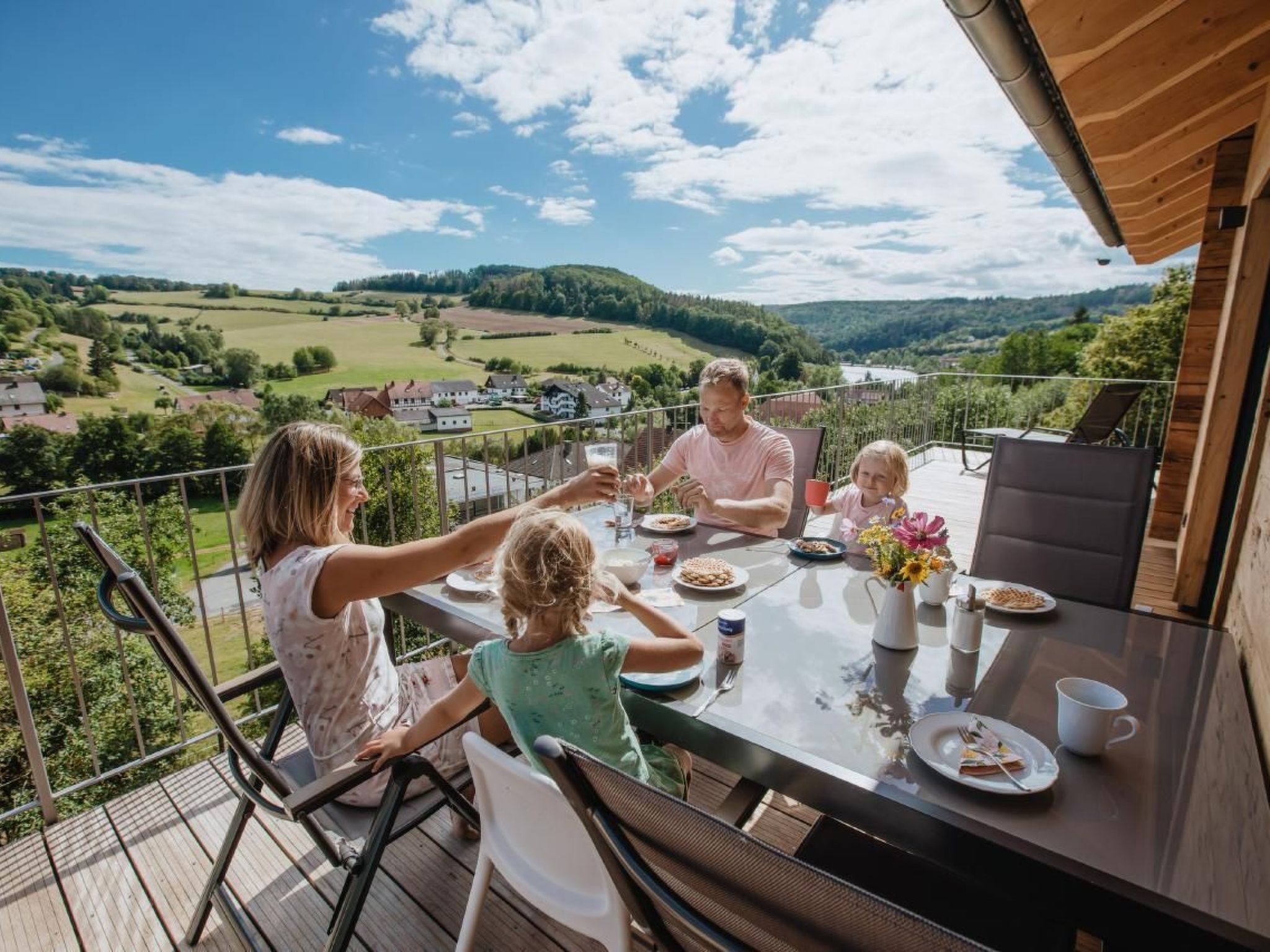 In Nieder-Werbe mit Großer Terrasse-Image-tags.info