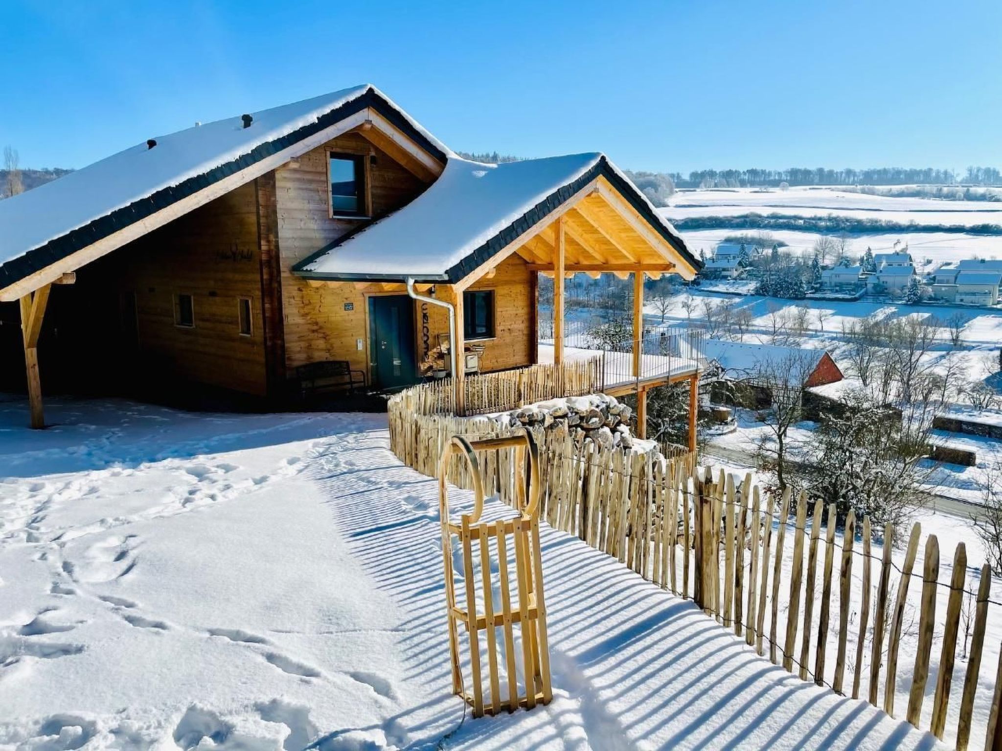 In Nieder-Werbe mit Großer Terrasse-Image-tags.info