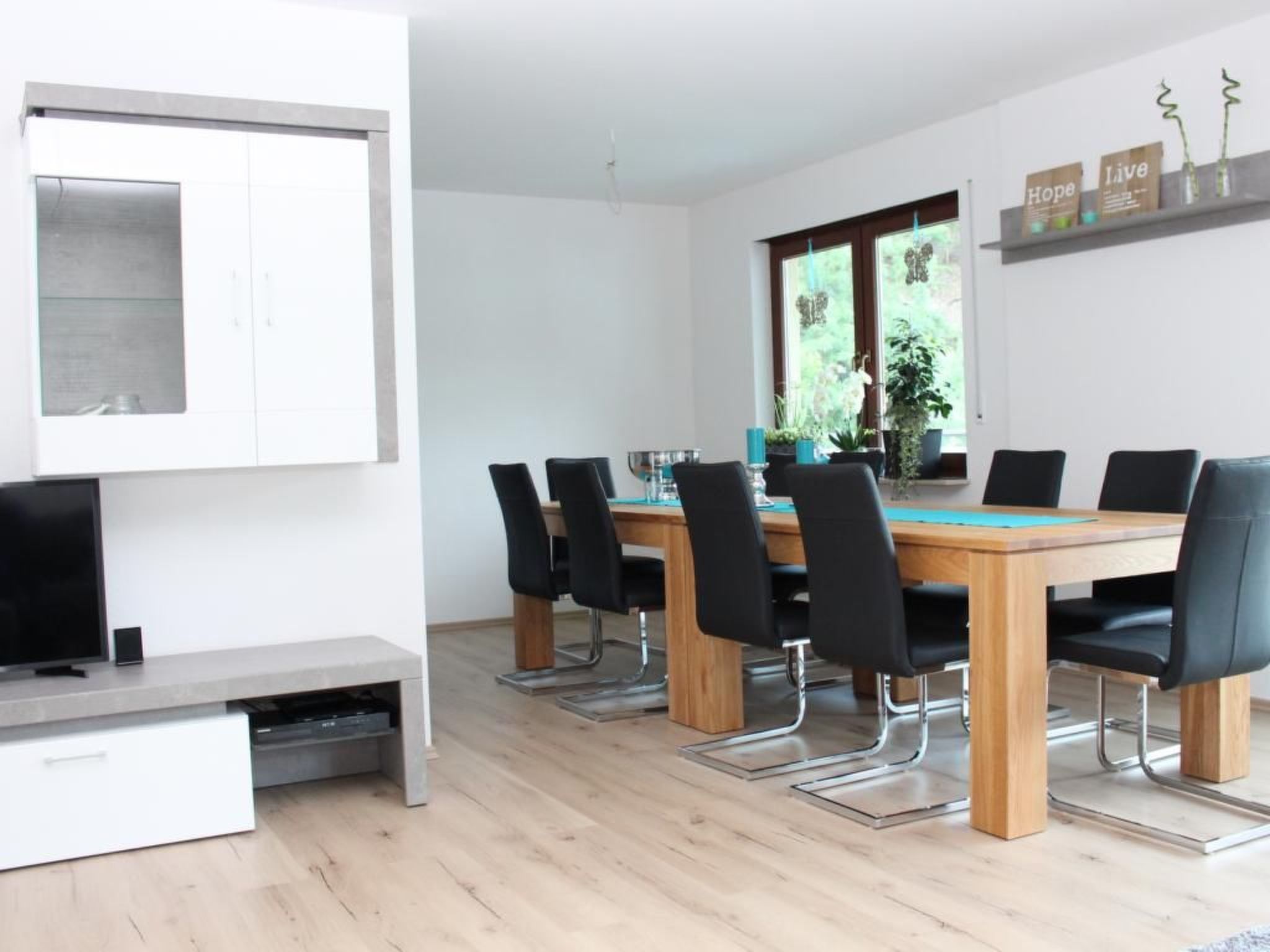 Nettes Ferienhaus in Hemfurth-Edersee mit Großer Terrasse-Image-tags.info