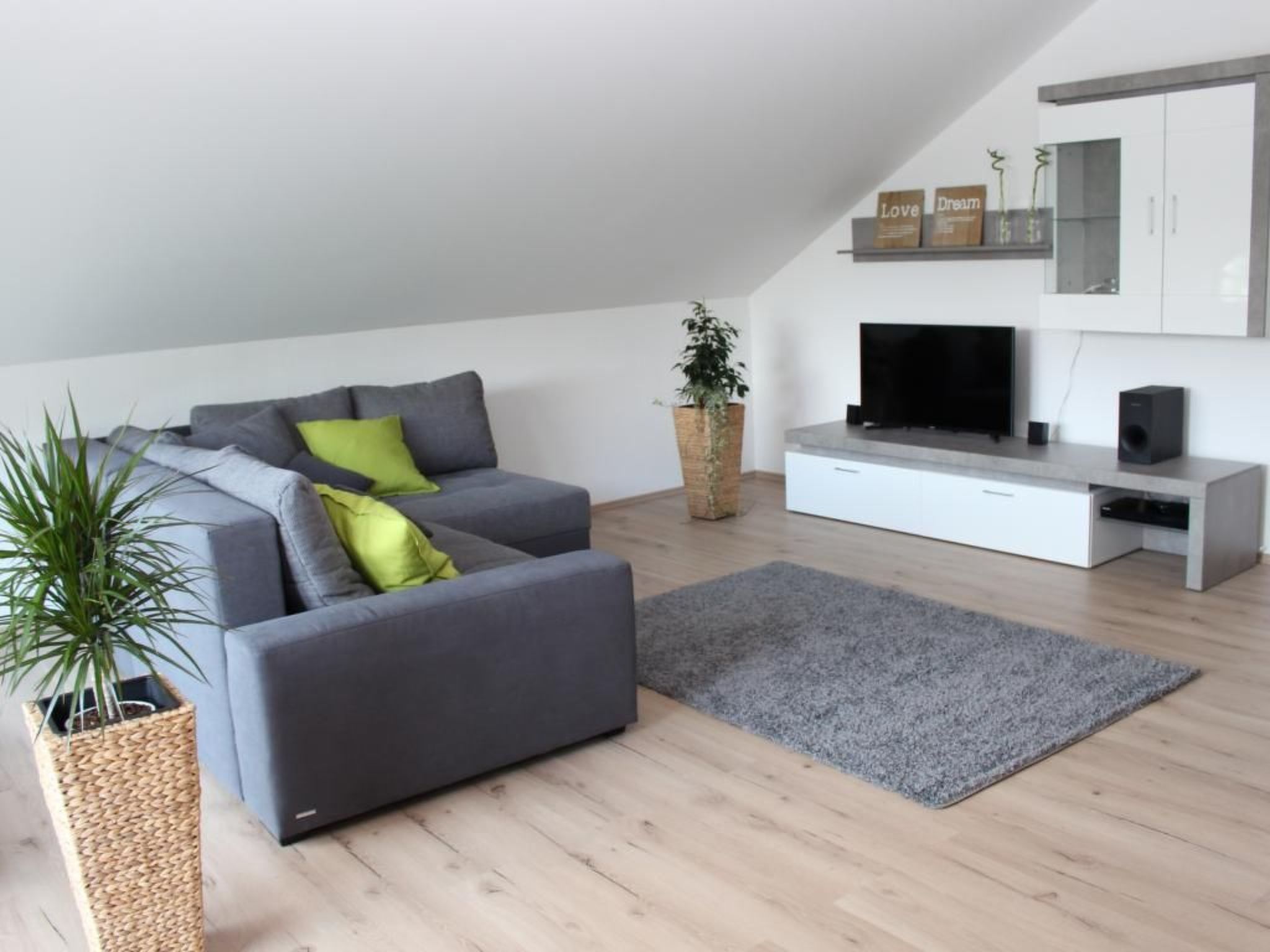 Nettes Ferienhaus in Hemfurth-Edersee mit Großer Terrasse-Image-tags.info