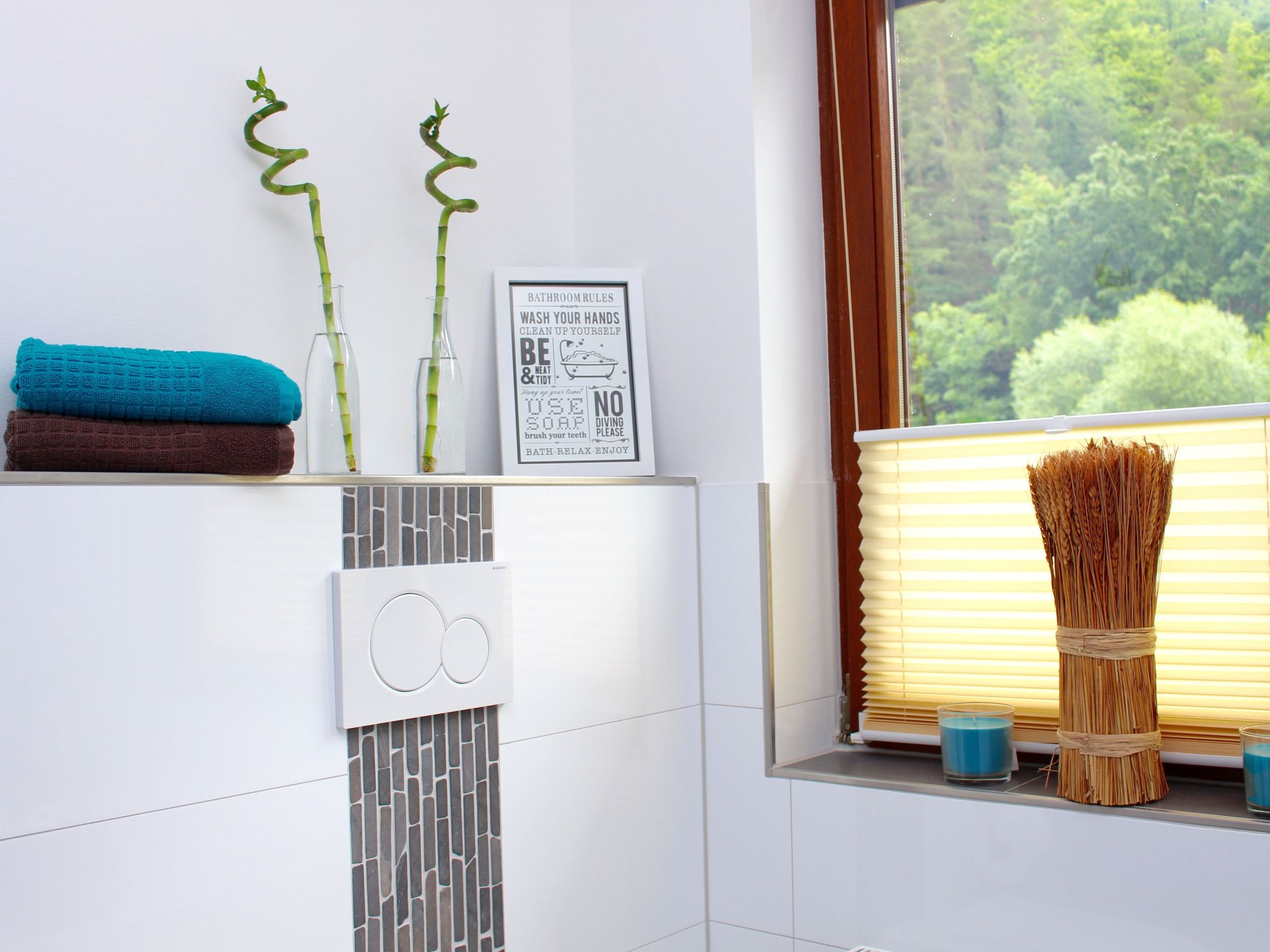 Nettes Ferienhaus in Hemfurth-Edersee mit Großer Terrasse-Image-tags.info