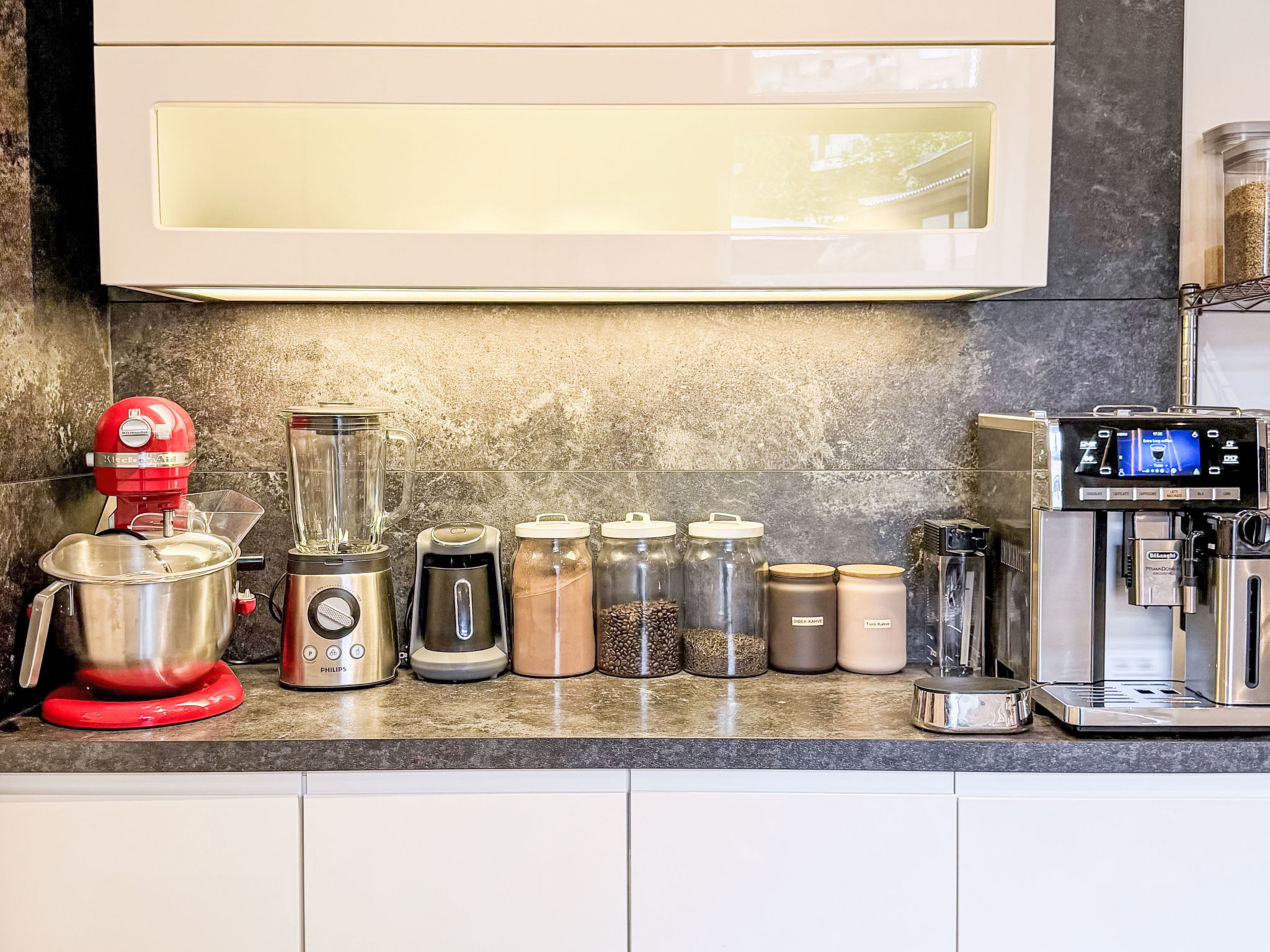 Appartement Exklusives Loft im Herzen von Düsseldorf – Cuisine et coin repas, photo 22 sur 75
