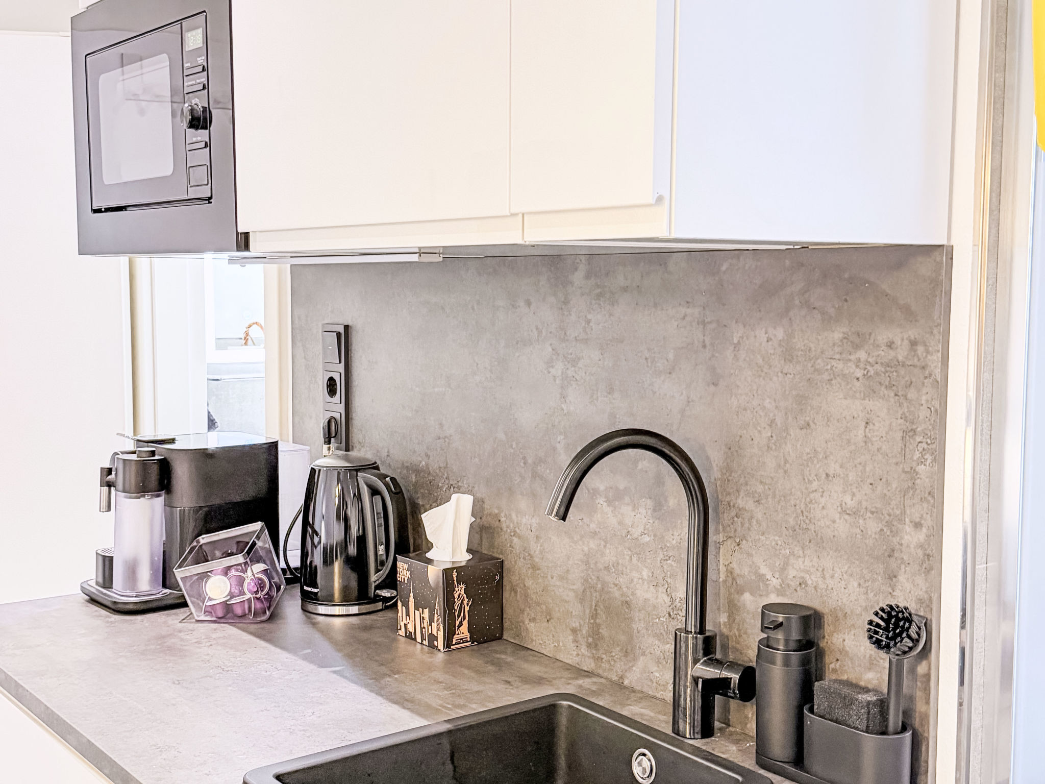Appartement Exklusives Loft im Herzen von Düsseldorf – Cuisine et coin repas, photo 9 sur 75