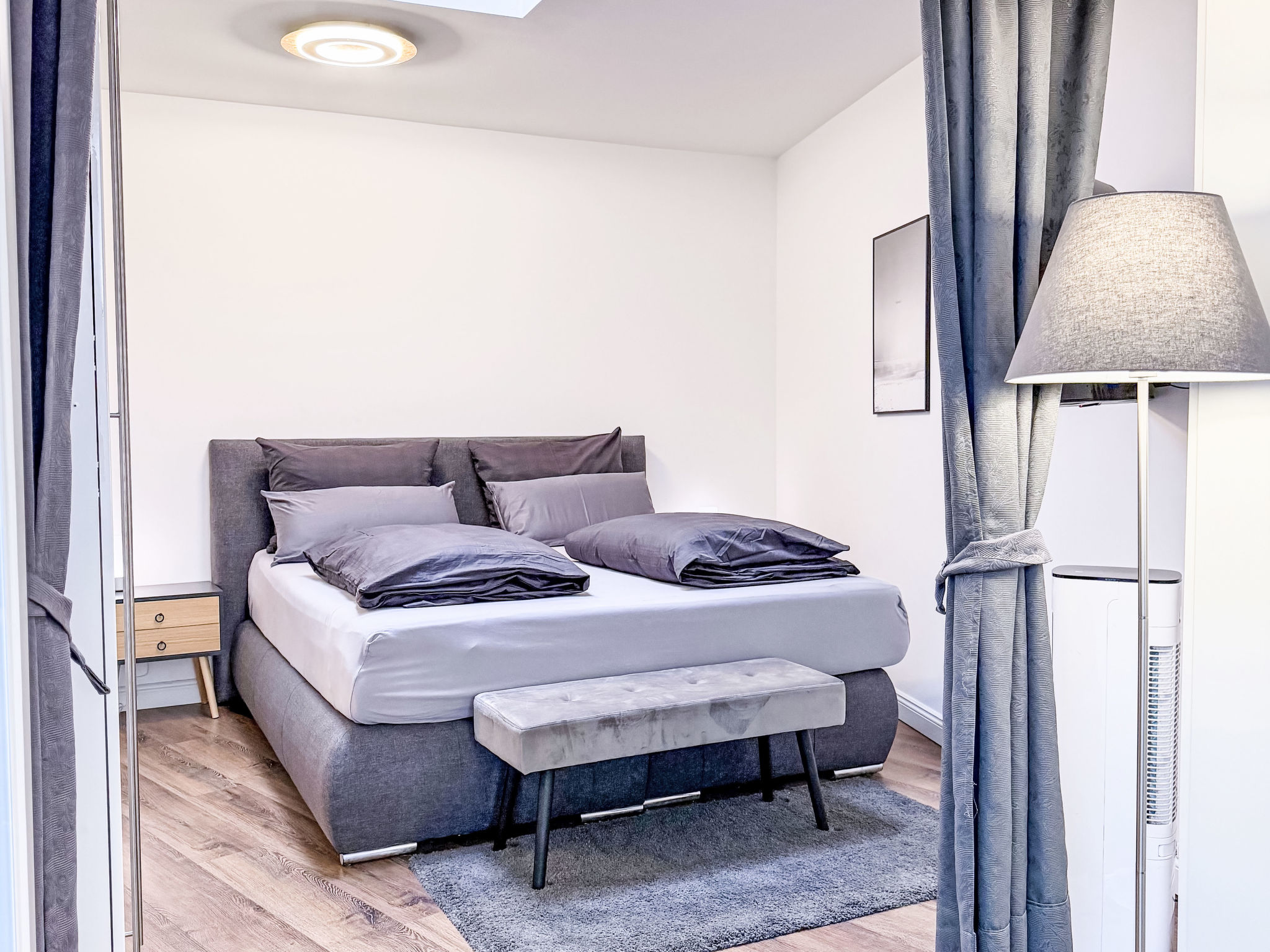 Appartement Exklusives Loft im Herzen von Düsseldorf – Chambre, photo 68 sur 75