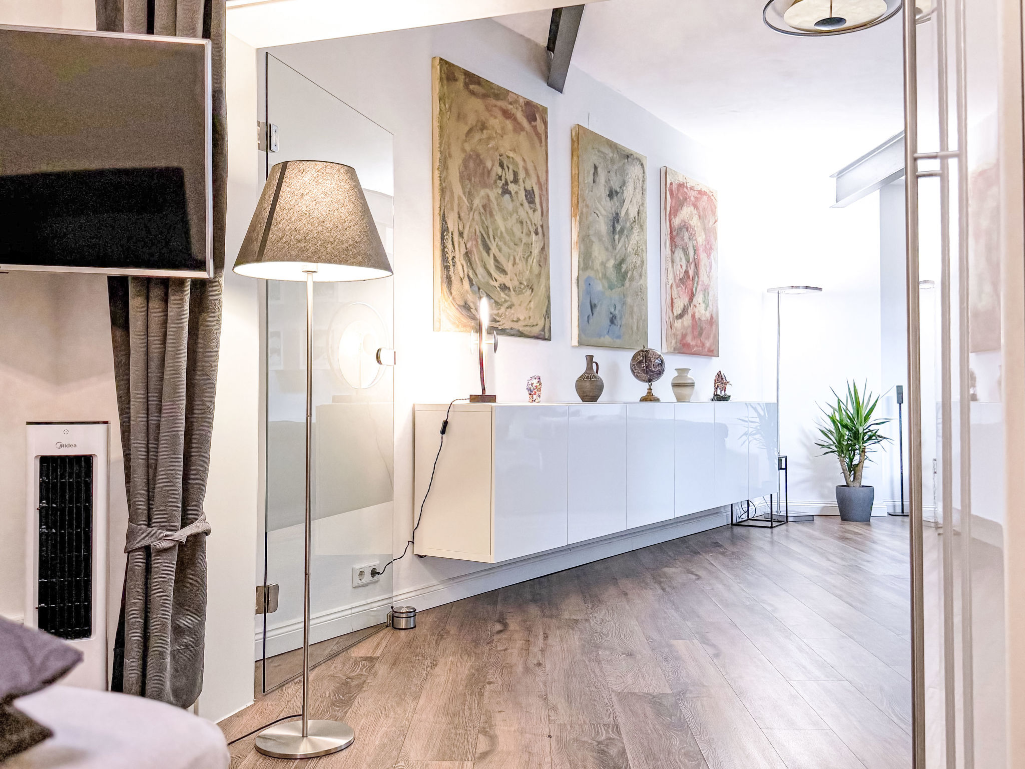 Appartement Exklusives Loft im Herzen von Düsseldorf – Chambre, photo 71 sur 75