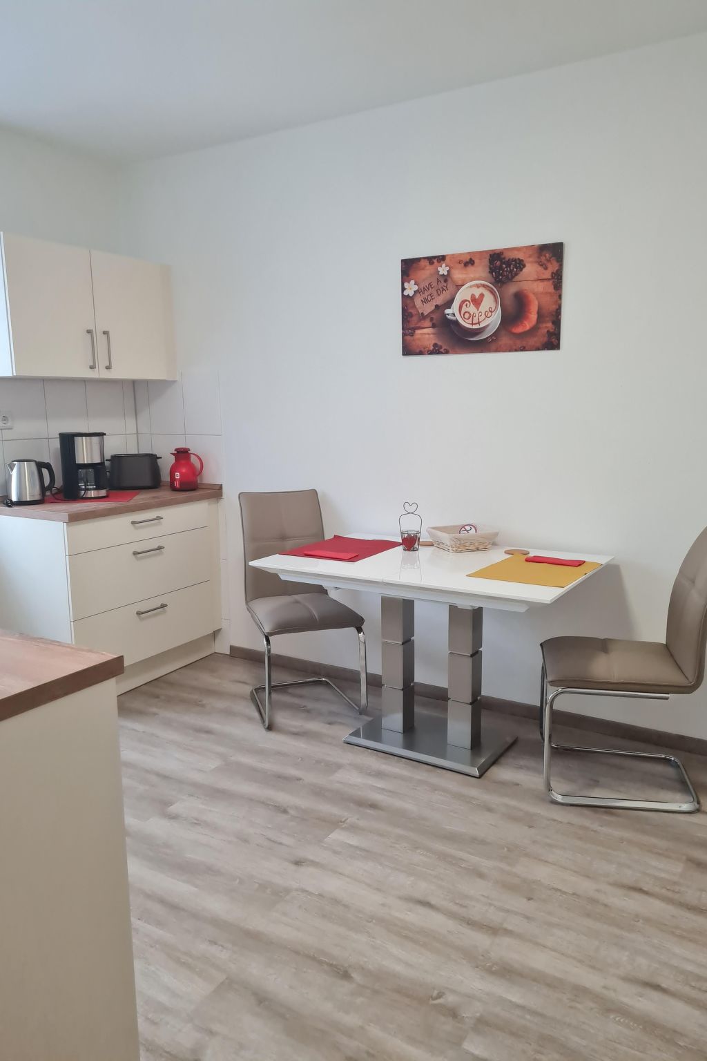 Zentrale, liebevoll eingerichtete Ferienwohnung-Binnen