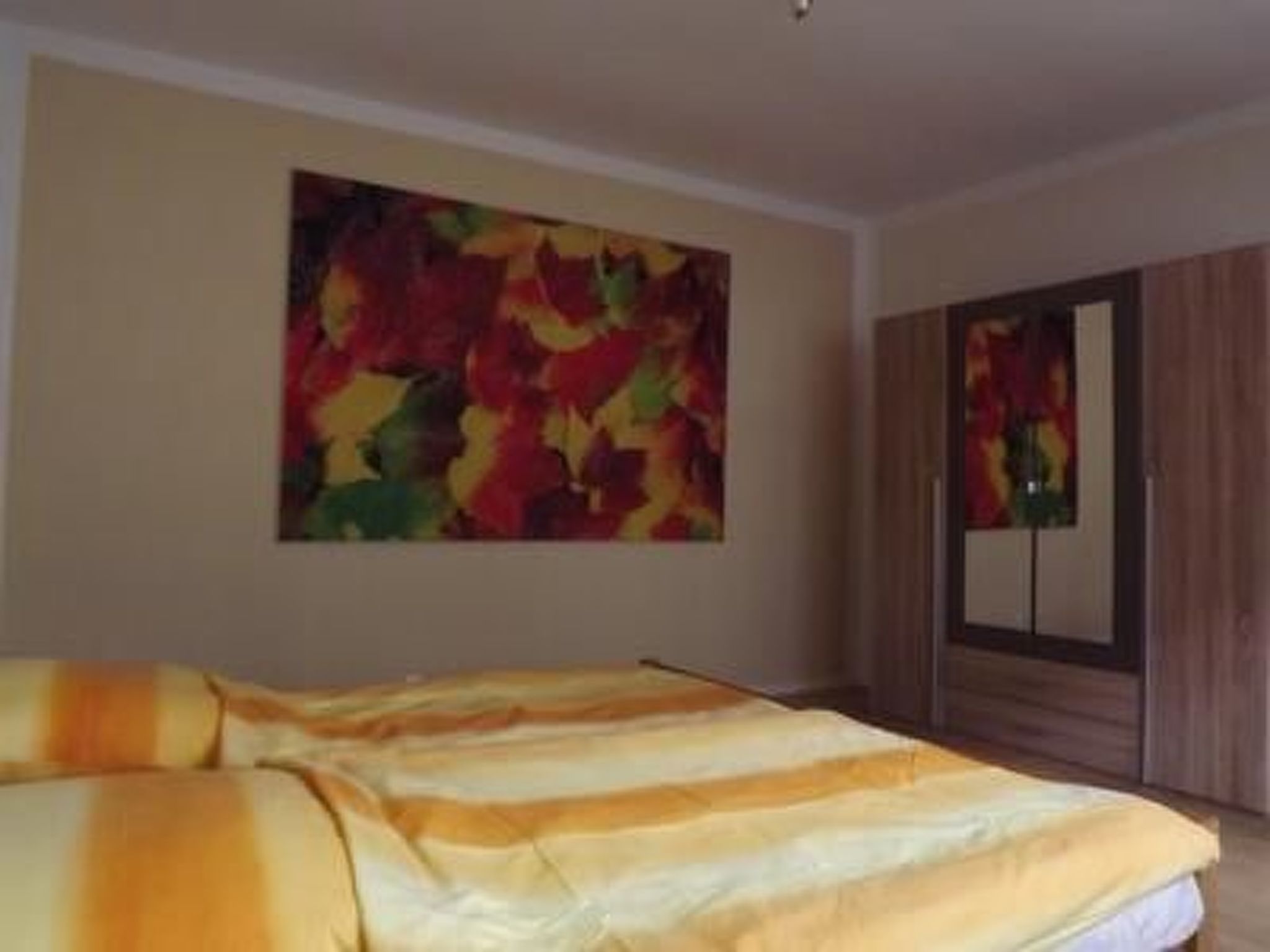 mit Garten, Grill und Terrasse