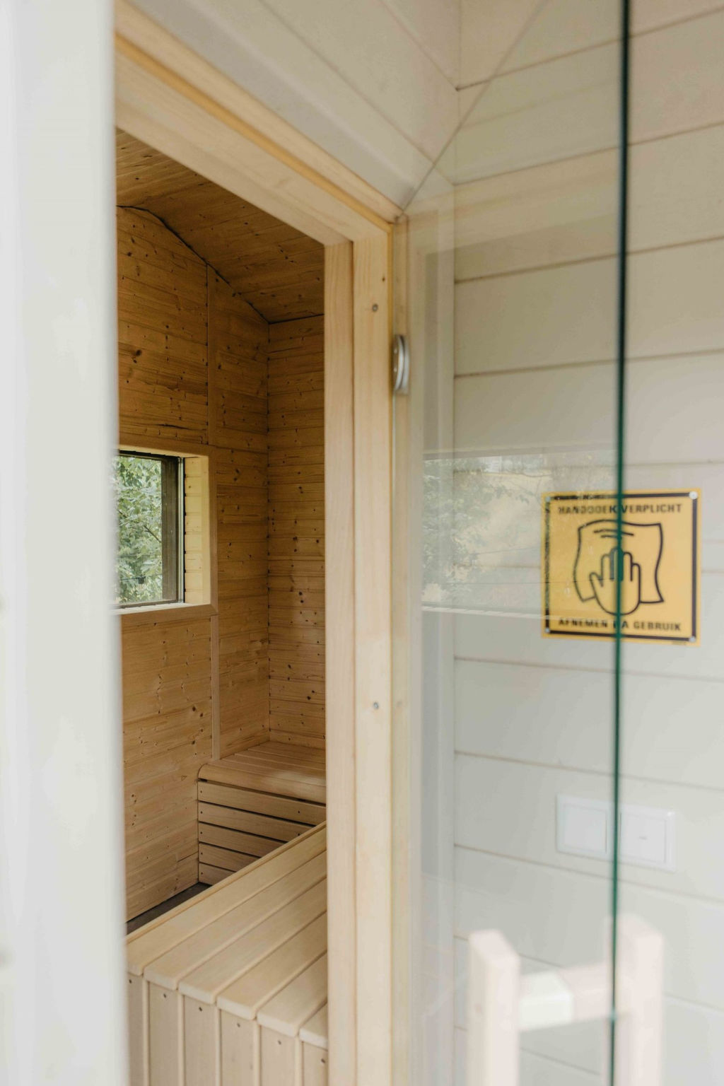 Wilsumer Berge Resort - The Hills Hottub & Sauna - Draußen