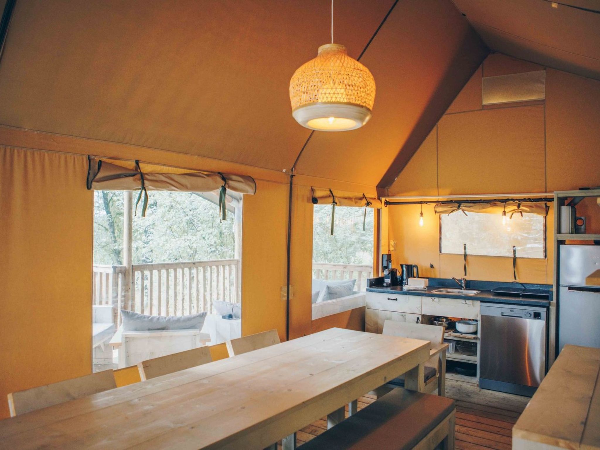 Wilsumer Berge Resort - Glampingtent 7p - Buiten