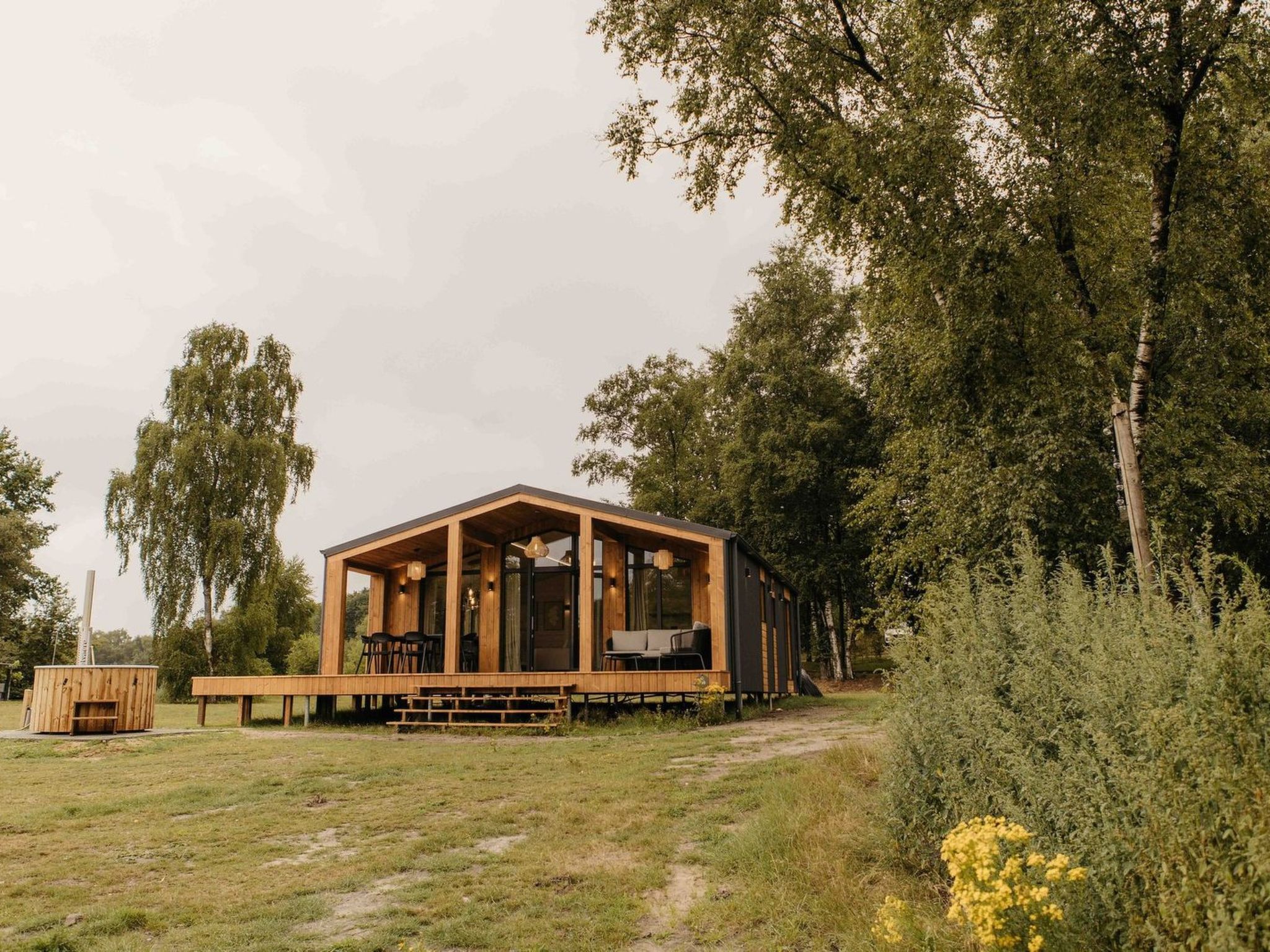 Wilsumer Berge Resort -Panorama Lake scandi hottub