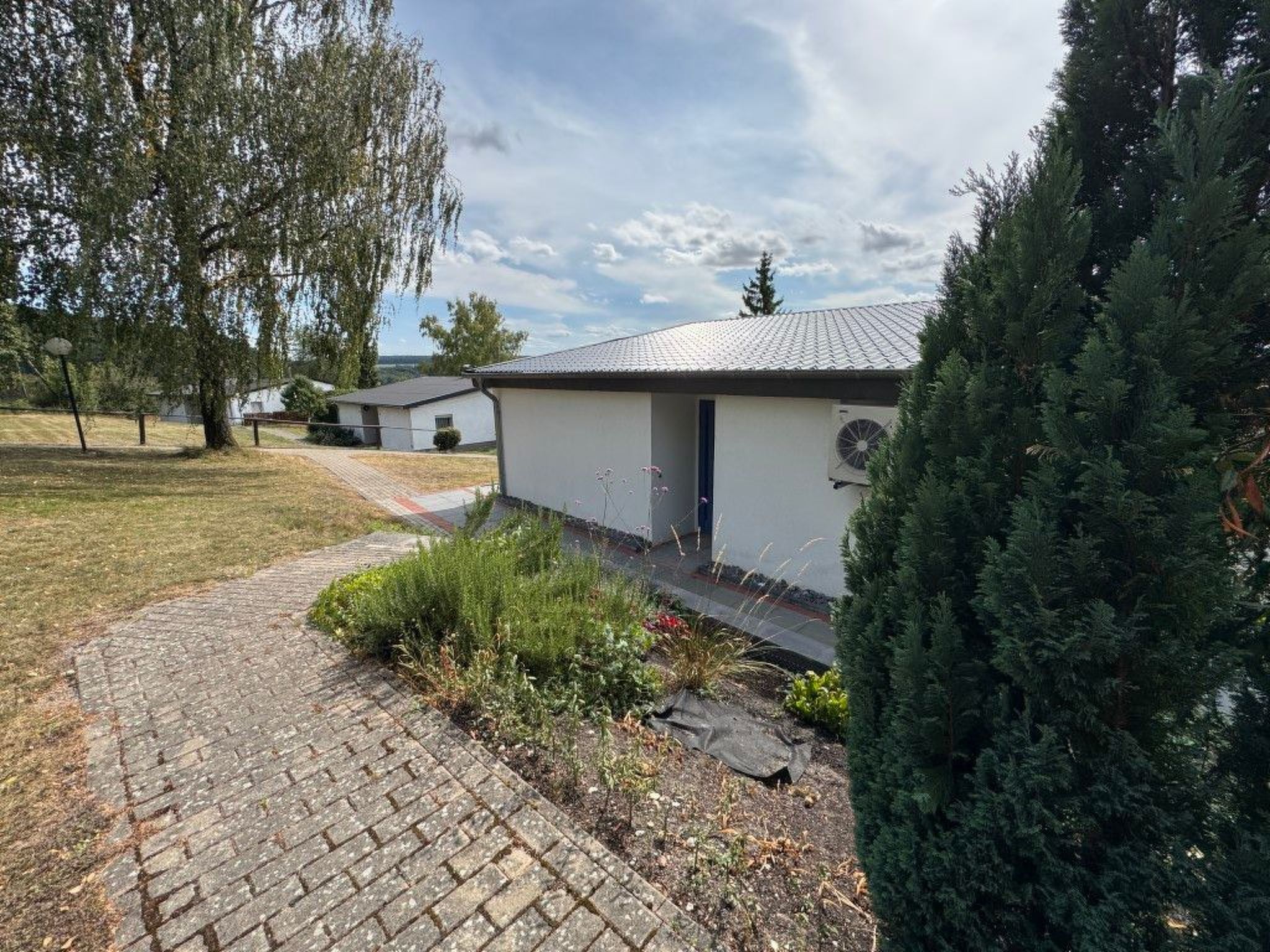 Feriendorf E44-Drinnen