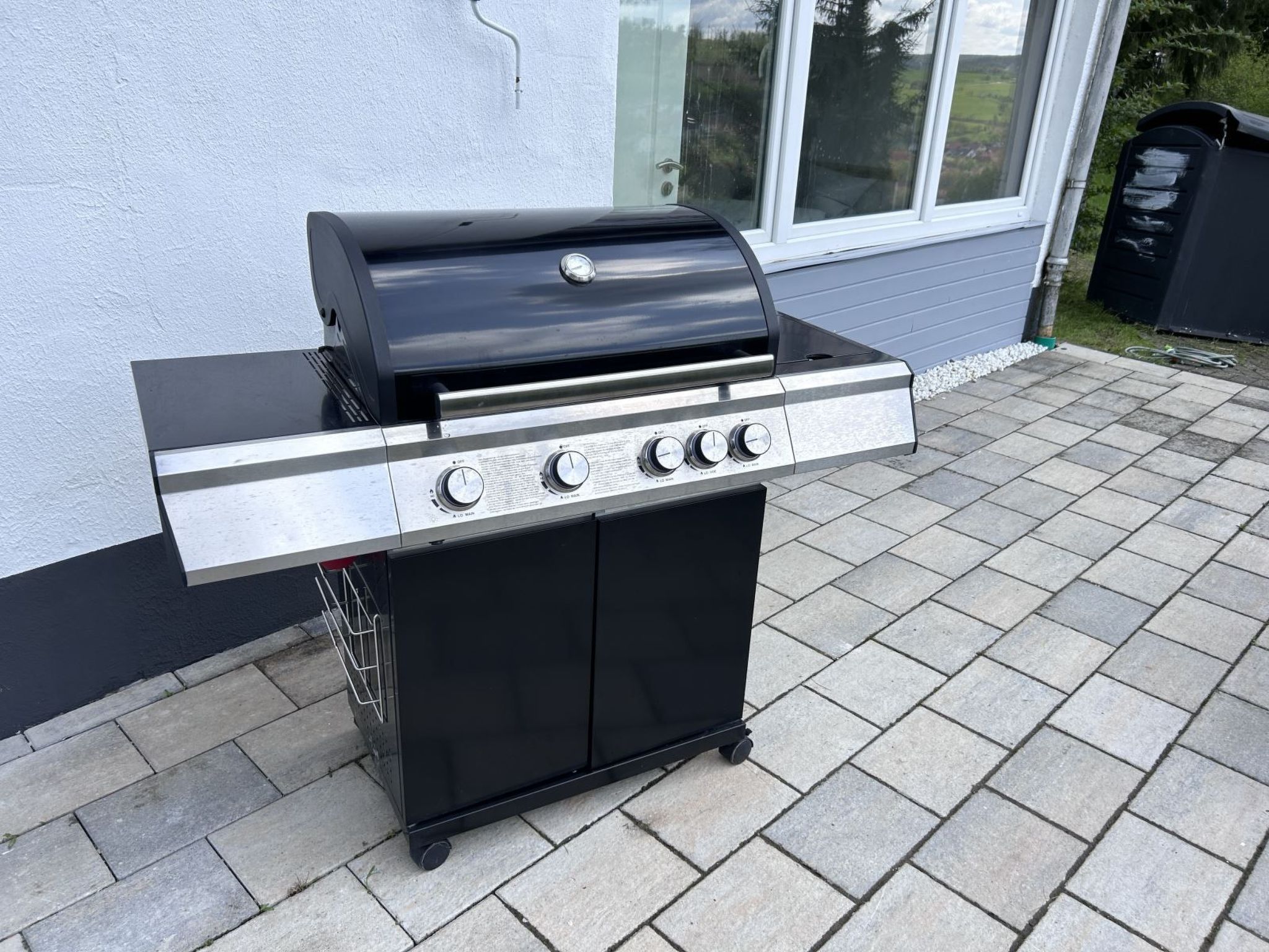 Renoviertes Haus in Husen mit Terrasse und Sauna-Drinnen