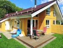 Ruime vakantiewoning Alissa in Extertal met sauna, tuin en bergzicht - thumbnail 2