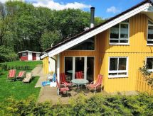 Ruime vakantiewoning Alissa in Extertal met sauna, tuin en bergzicht - thumbnail 4