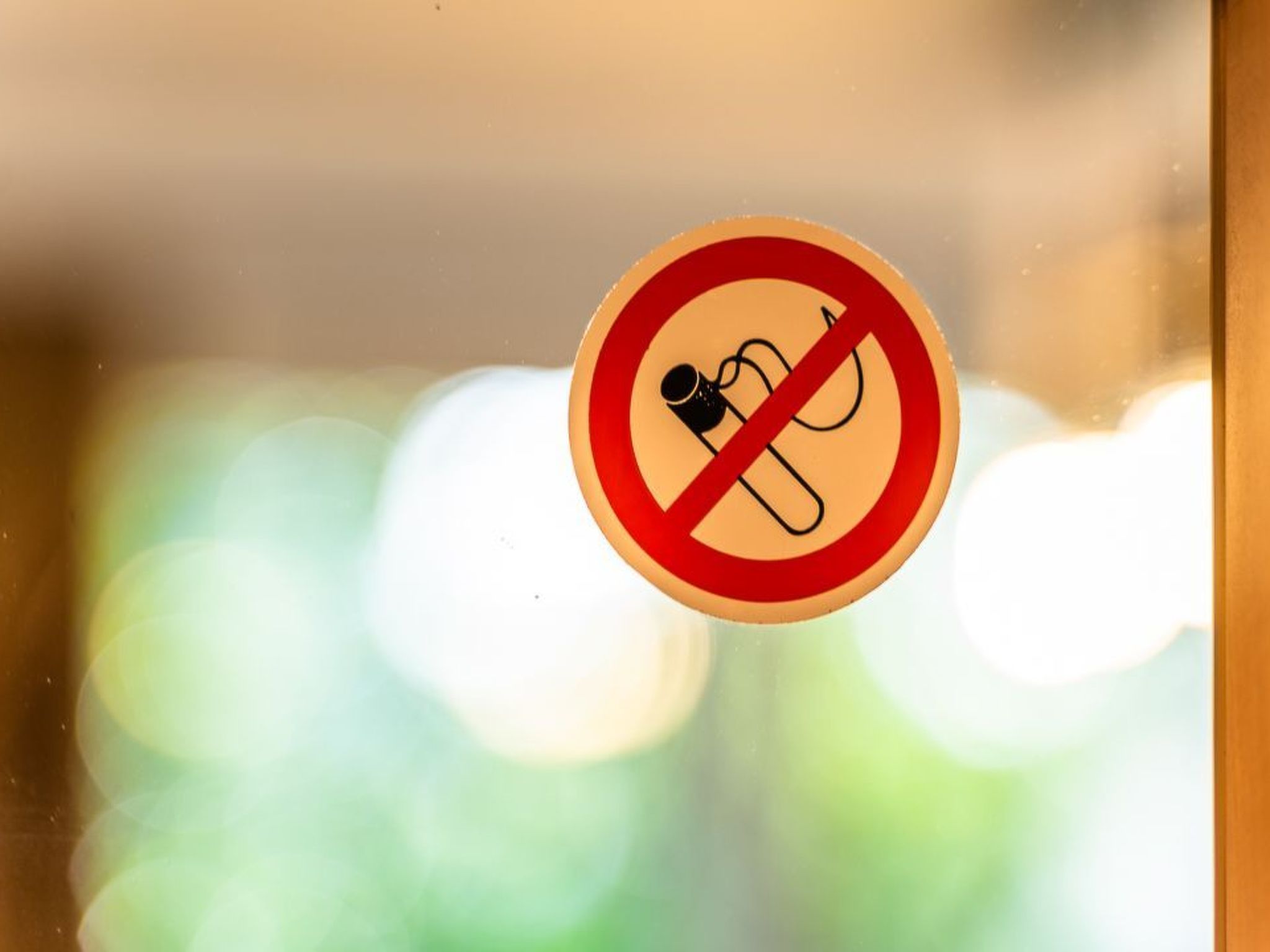 Black Mirror-Image-tags.info