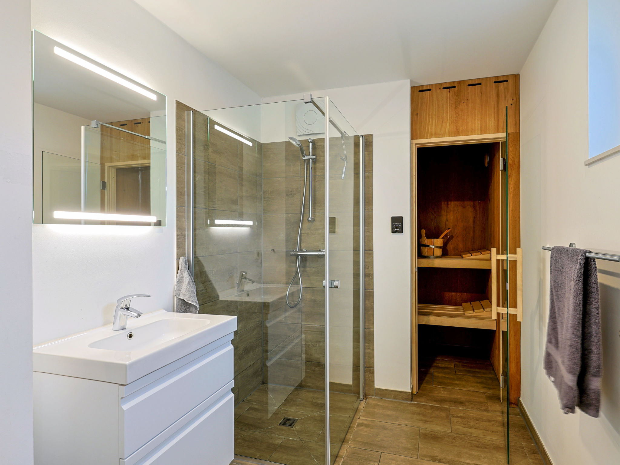 Abenteuerland-Drinnen