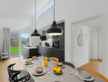 Modern vakantiehuis direct aan het Dümmermeer, 50m van het strand - thumbnail 4