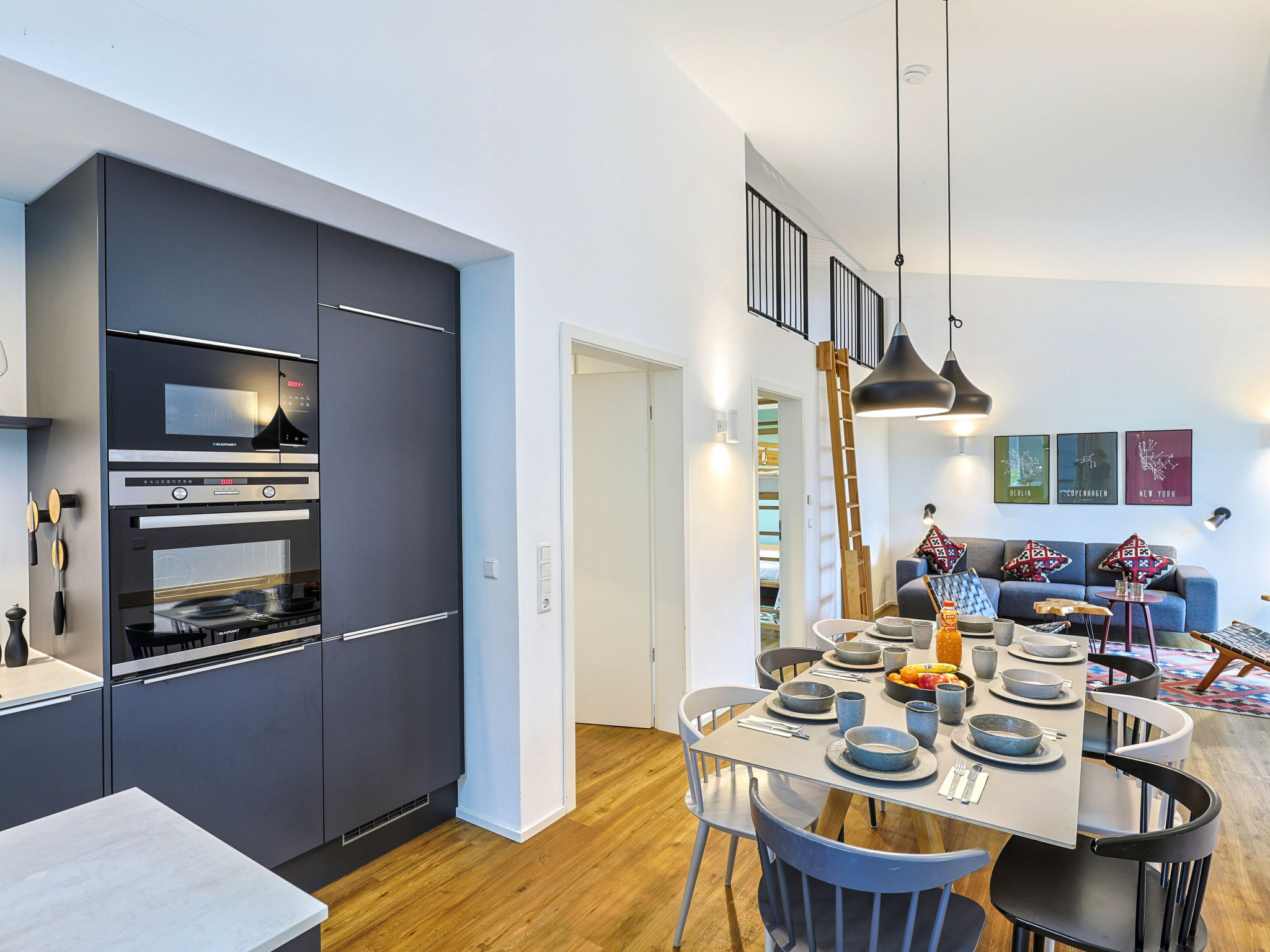 Familiennest-Drinnen