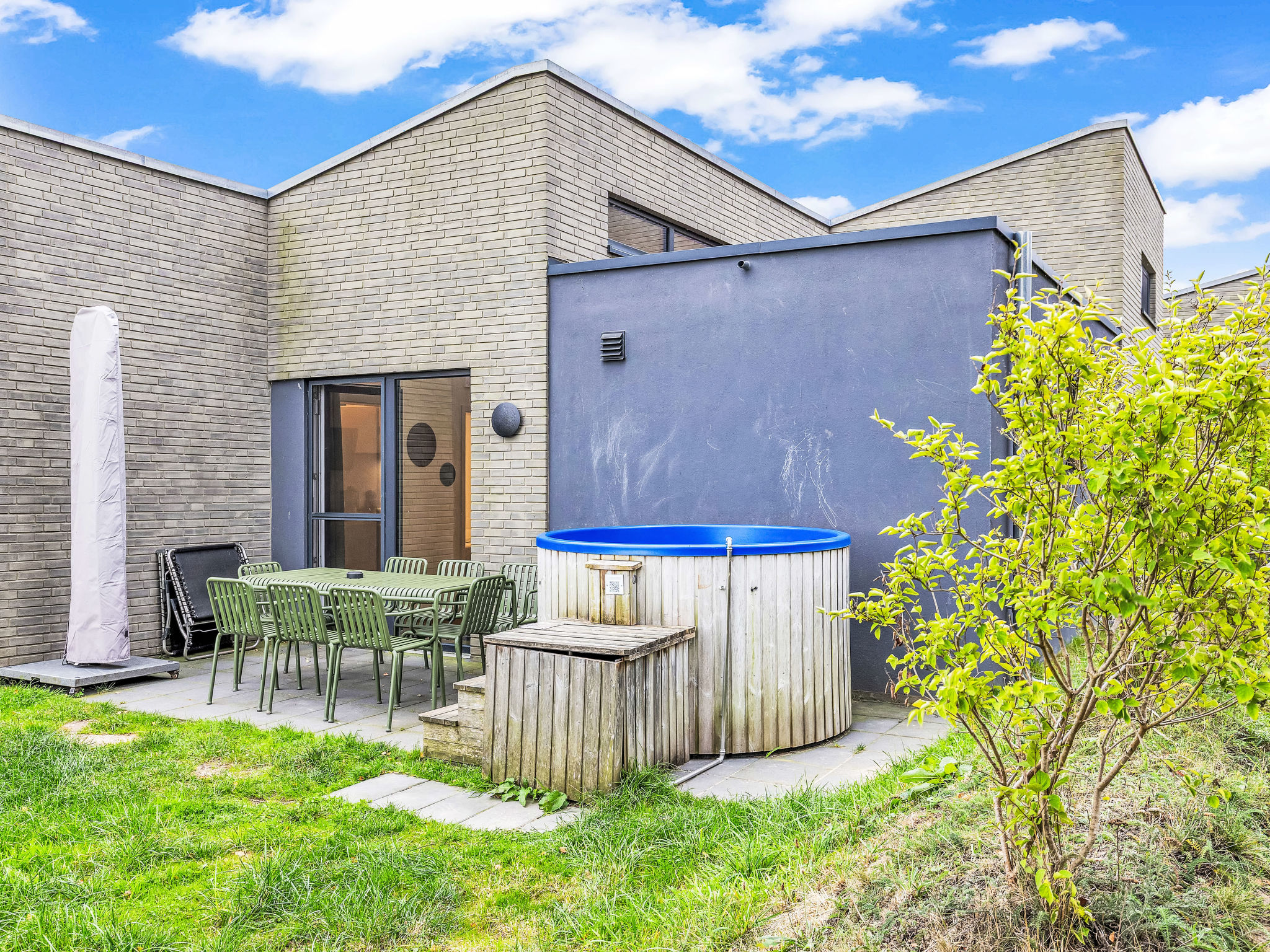 Familiennest-Draußen