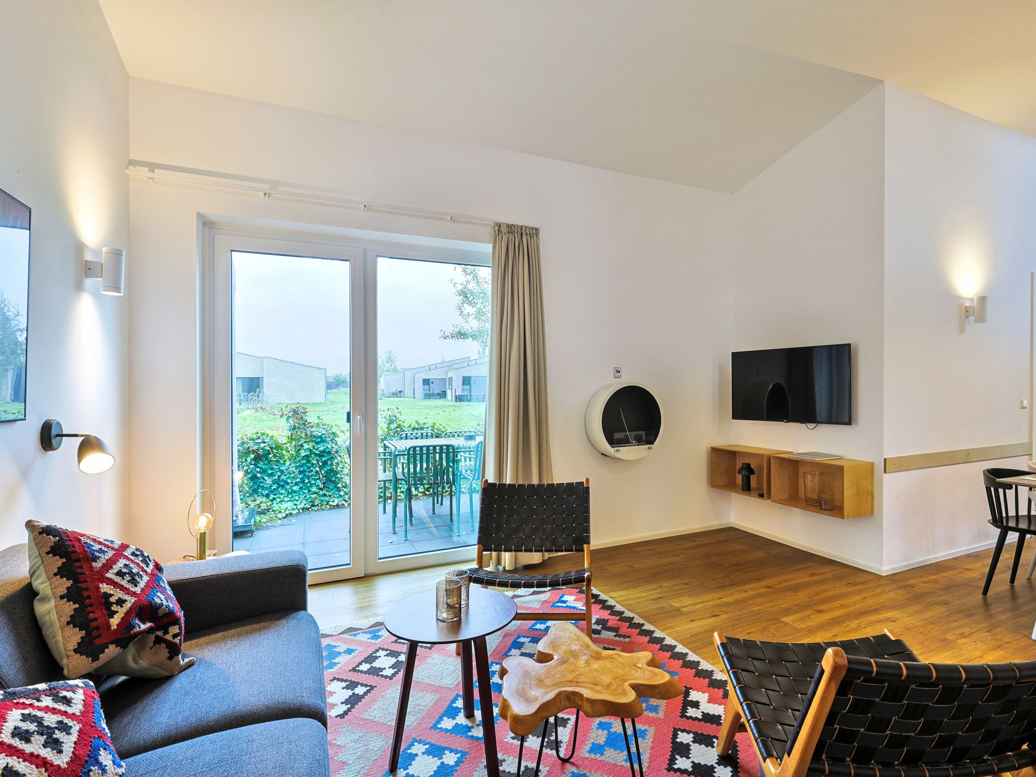 Familiennest-Drinnen