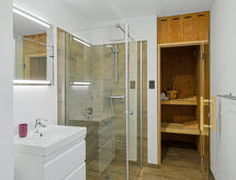 Direct aan het Dümmermeer: luxe vakantiehuis voor 6 personen met spa - thumbnail 5