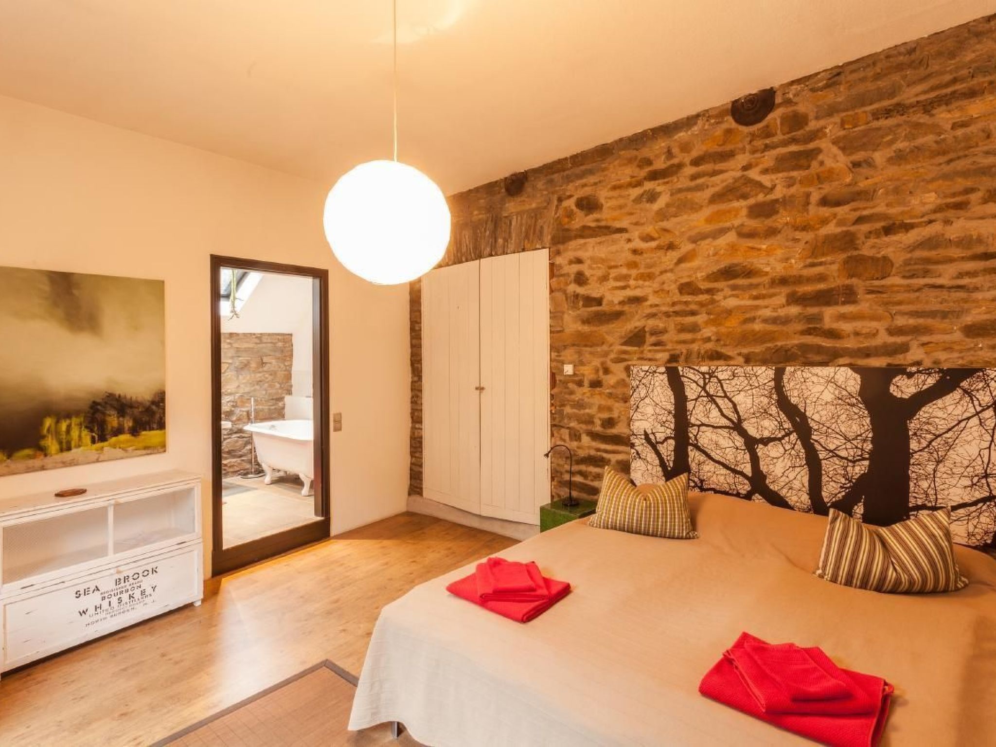 Mit Bergblick-Binnen