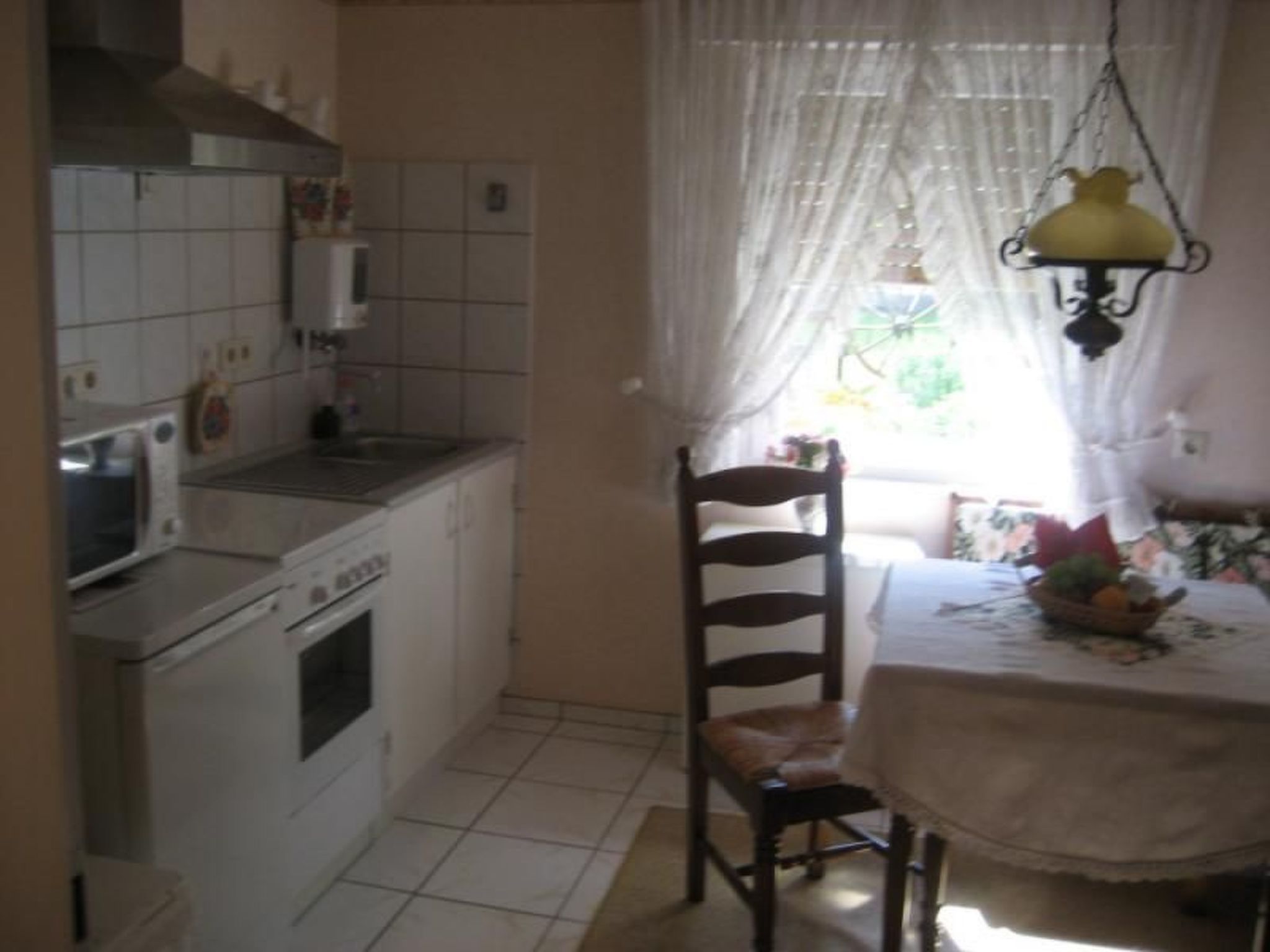 Große Ferienwohnung mit Balkon und Garten-Image-tags.info