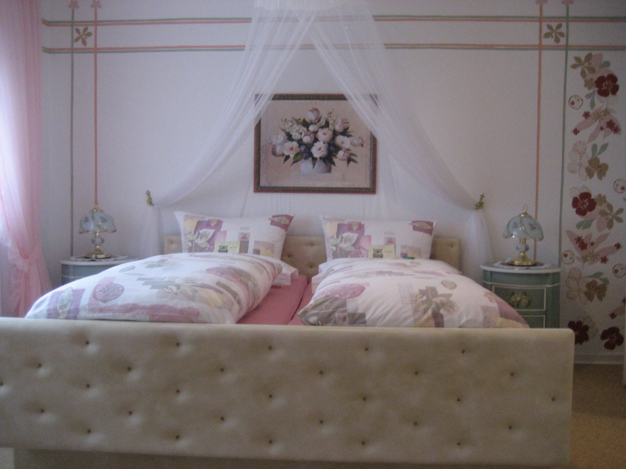 Große Ferienwohnung mit Balkon und Garten-Image-tags.info