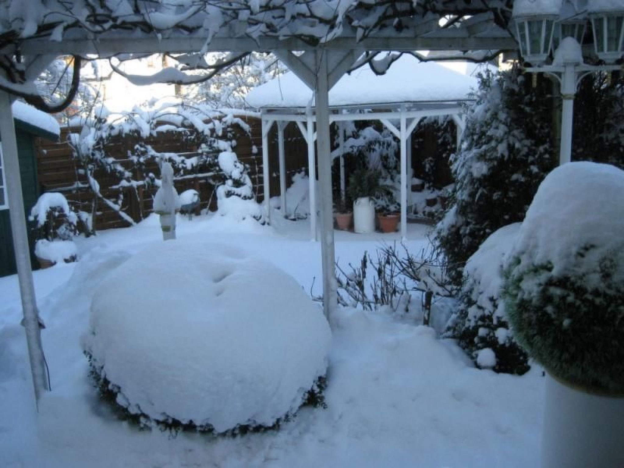Große Ferienwohnung mit Balkon und Garten-Image-tags.info