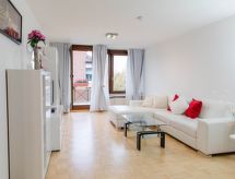 Ruim 6-persoons appartement met terras in het hart van Wesseling - thumbnail 4