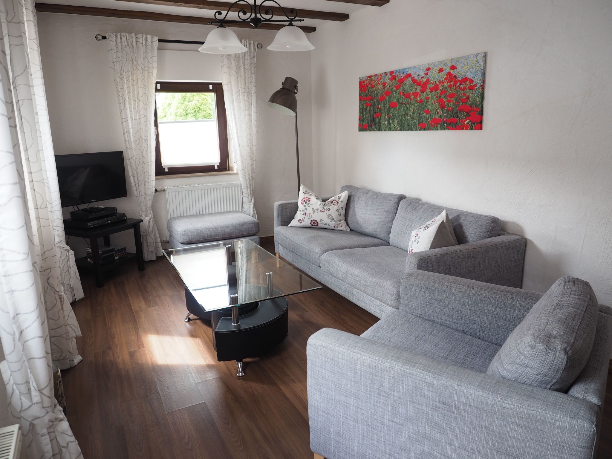 Hochwertige Ferienwohnung mit Terrasse und Garten