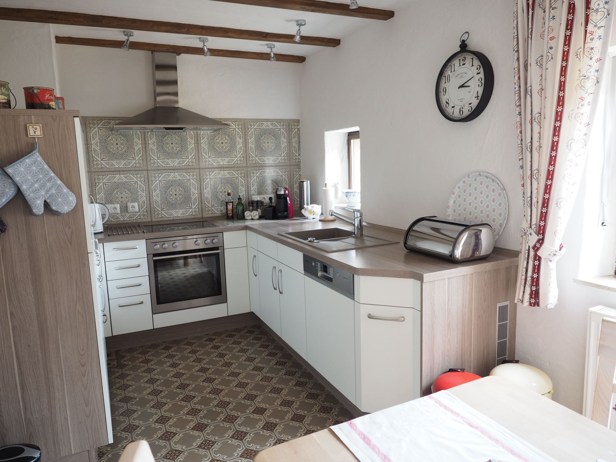 Hochwertige Ferienwohnung mit Terrasse und Garten