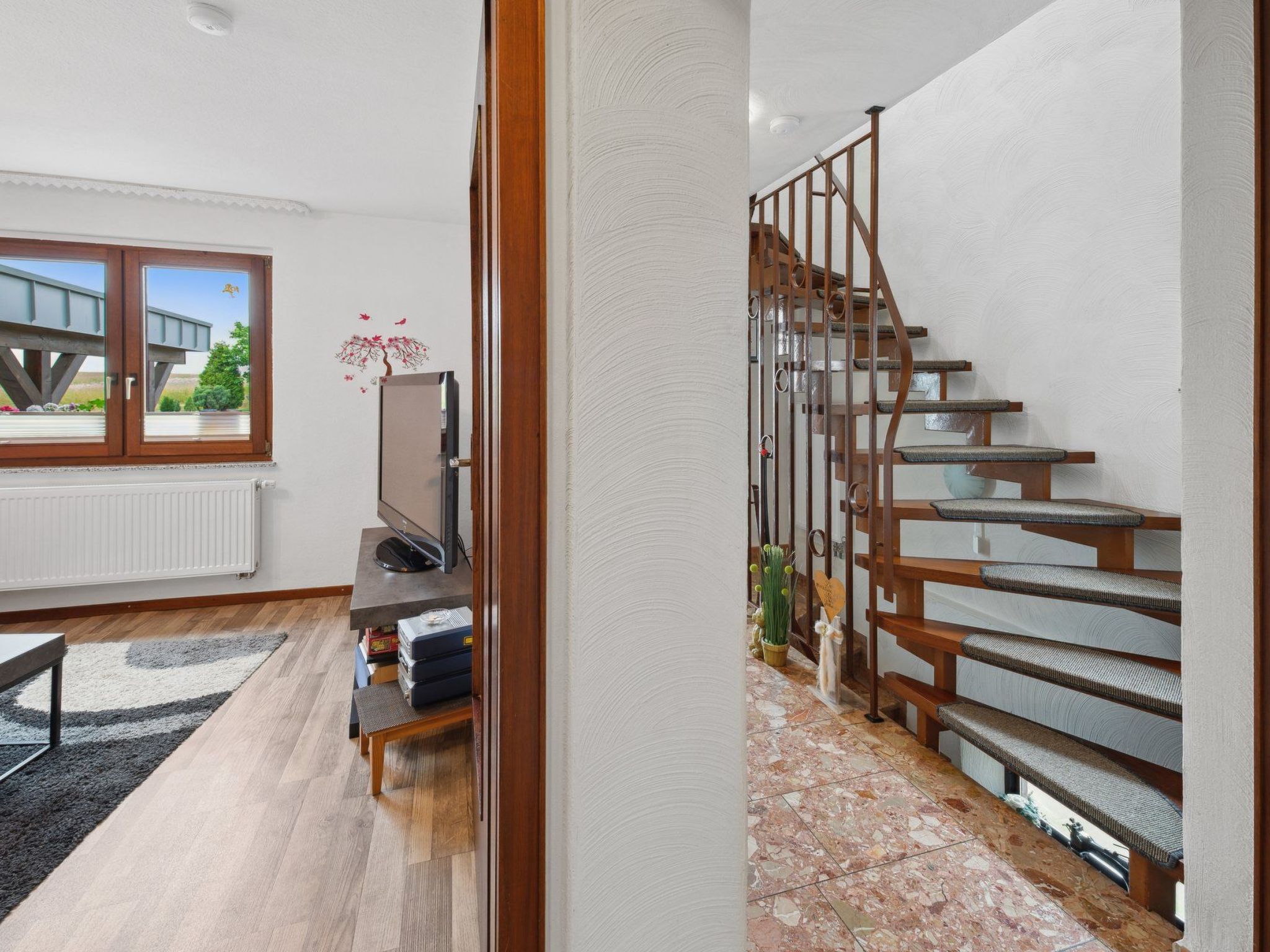 Haus-Fernblick-Inside