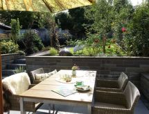 EifeLeben mit wunderschönem Garten