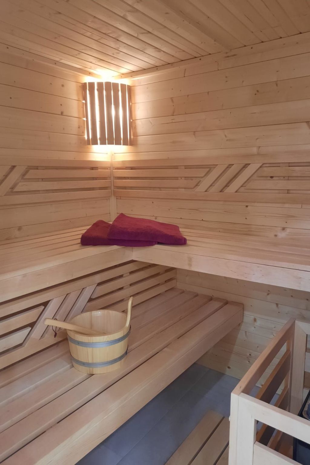 EifeLeben mit wunderschönem Garten-Image-tags.info